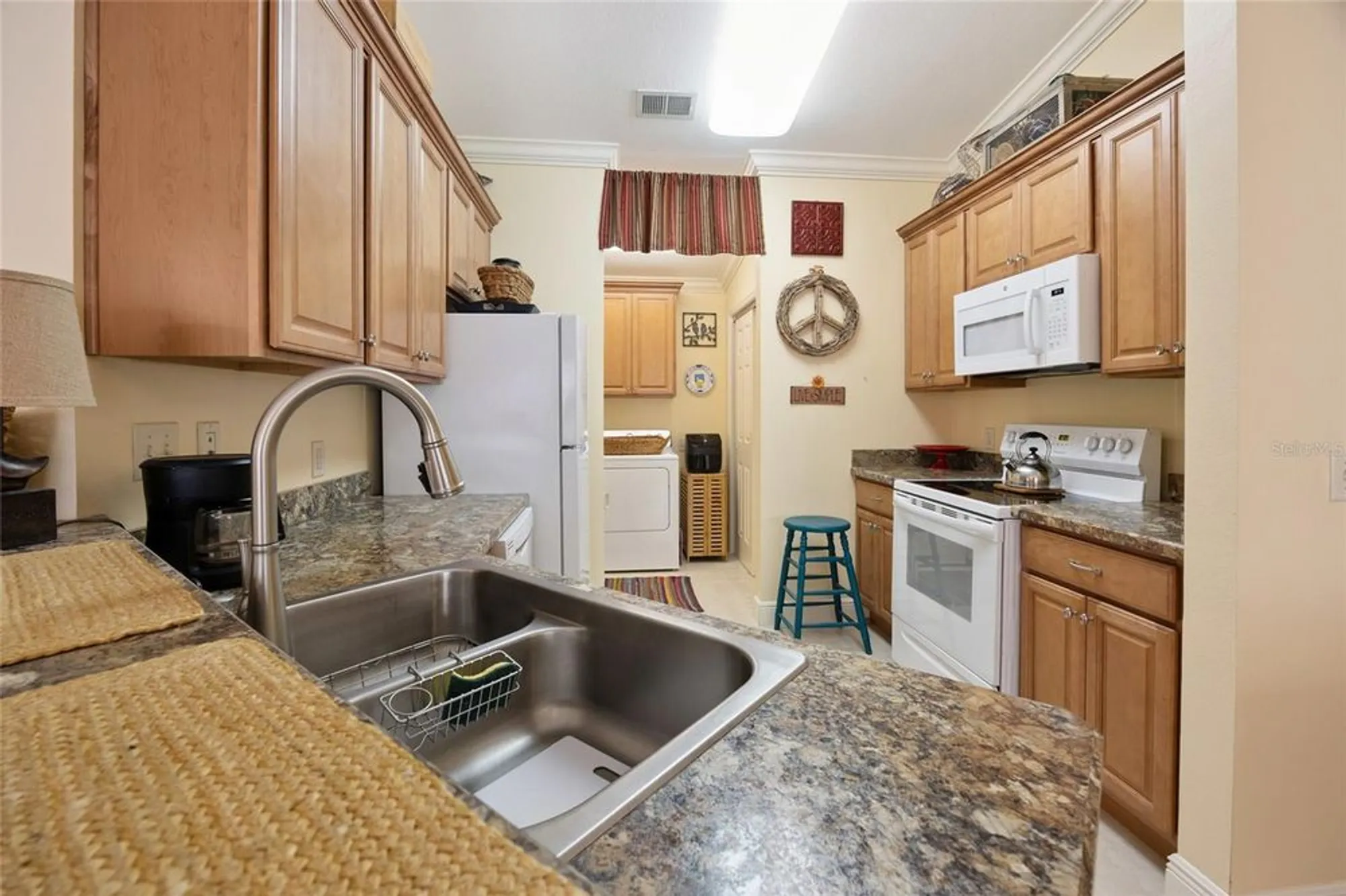 Property Slideshow image 7 of 34 | 2372 travis pl, The Villages, FL, 32162