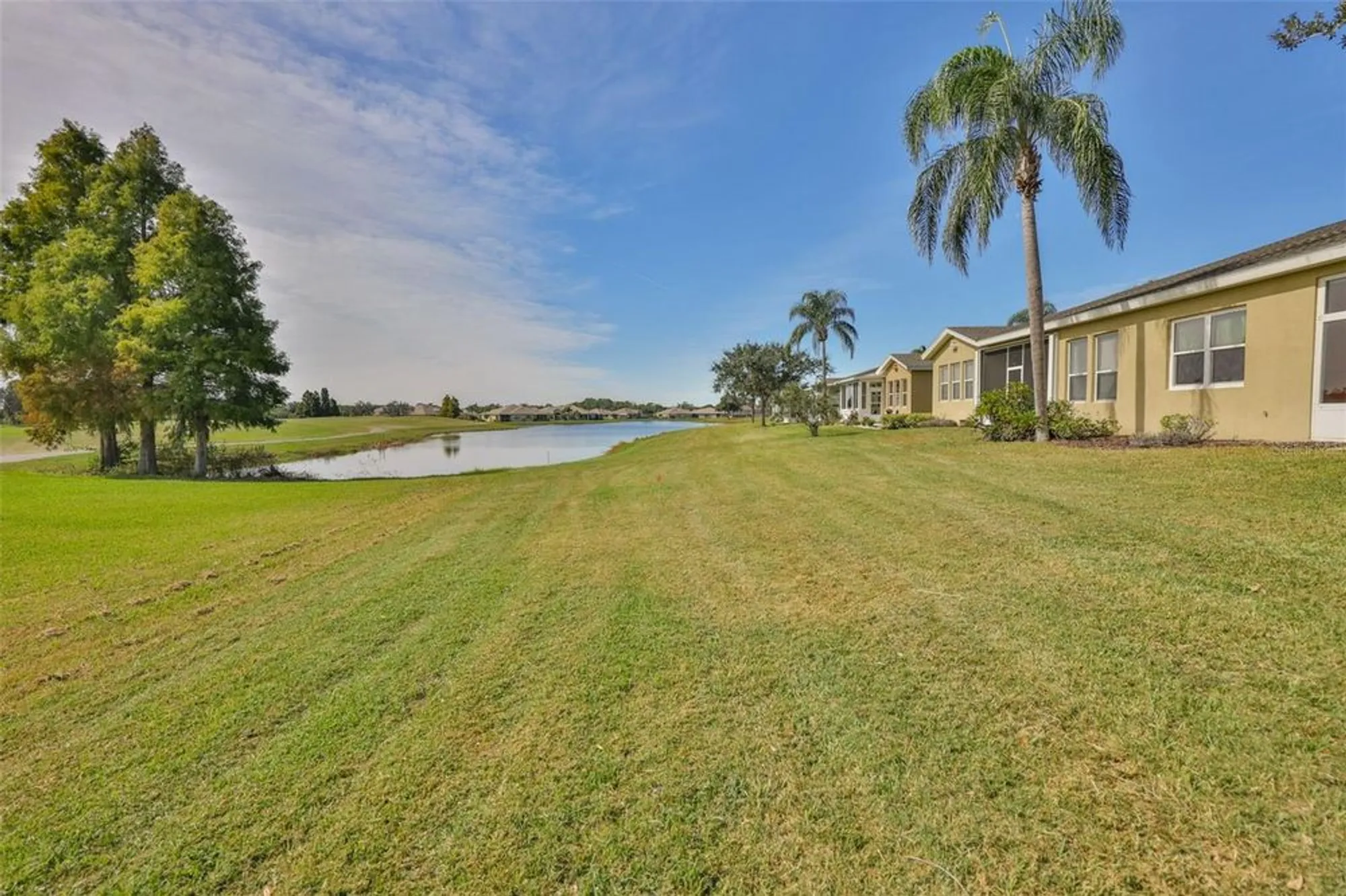 Property Slideshow image 35 of 95 | 2432 kensington greens dr # 15, Sun City Center, FL, 33573