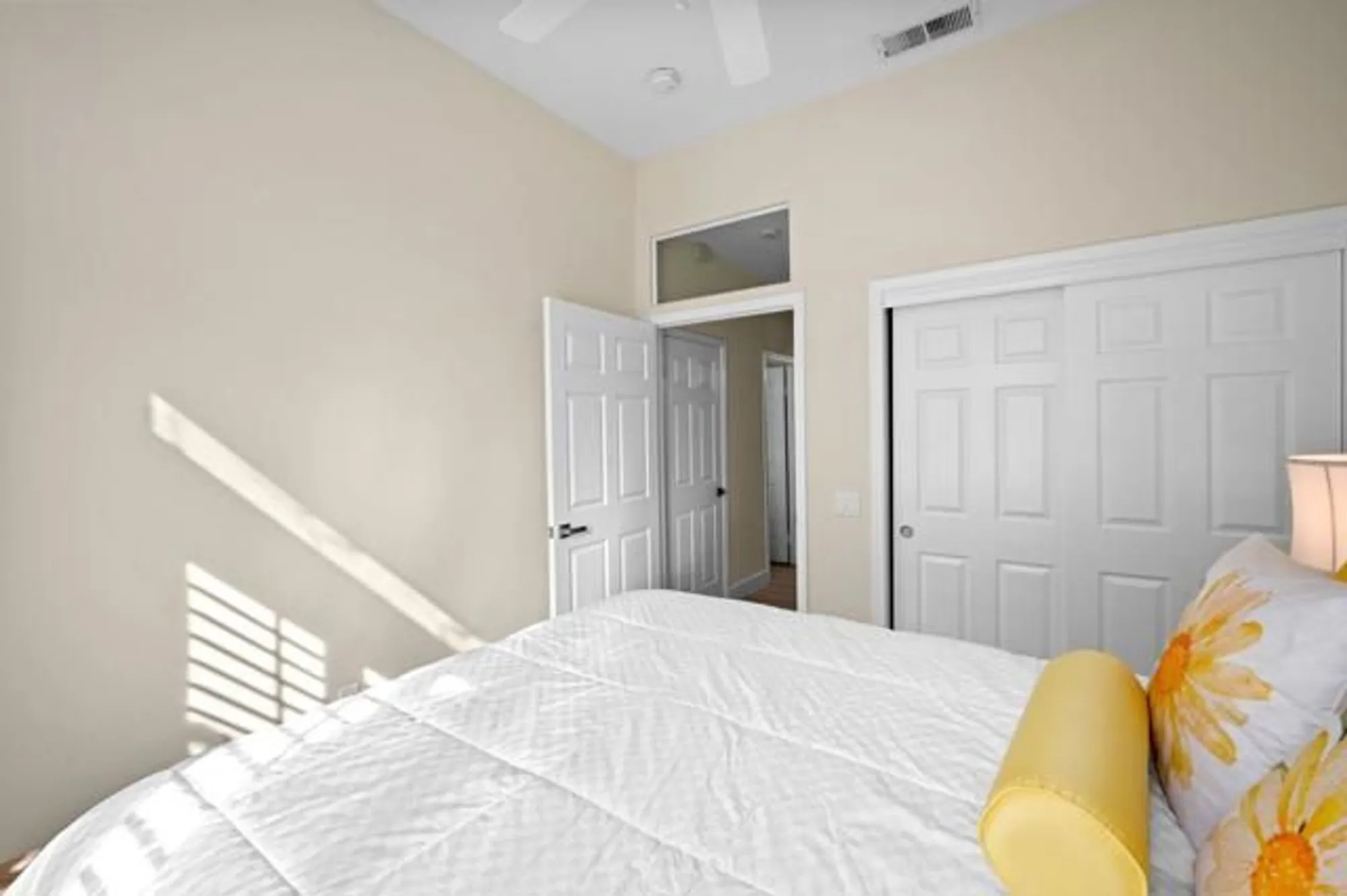 Property Slideshow image 31 of 62 | 44397 royal lytham dr, Indio, CA, 92201