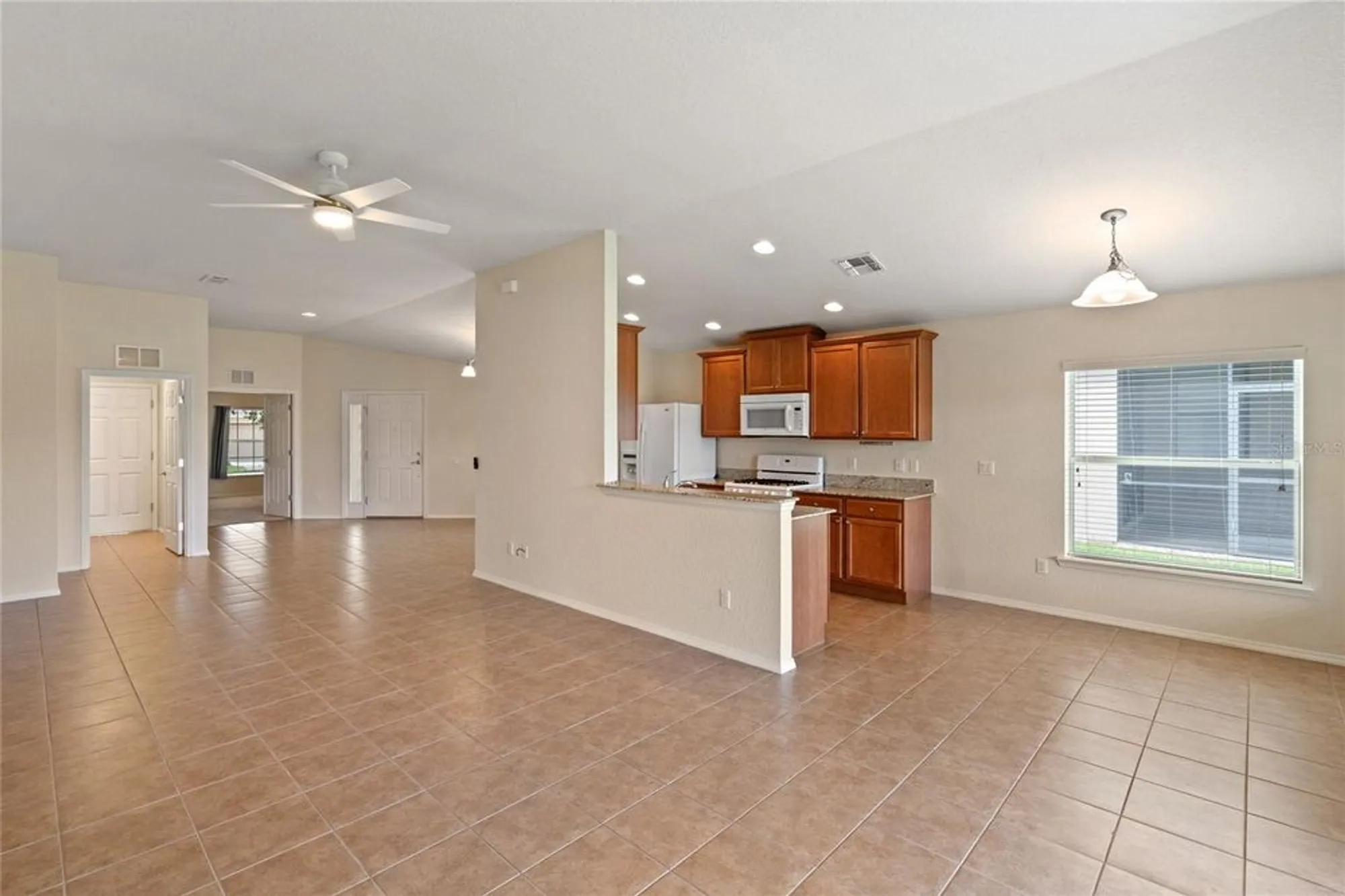 Property Slideshow image 20 of 45 | 418 del sol ave, Davenport, FL, 33837