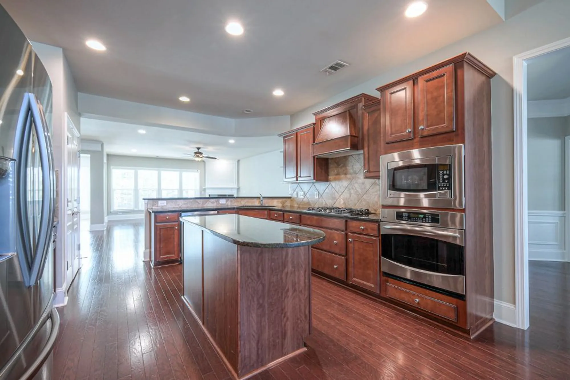 Property Slideshow image 14 of 55 | 421 schooner ln, Mount Juliet, TN, 37122