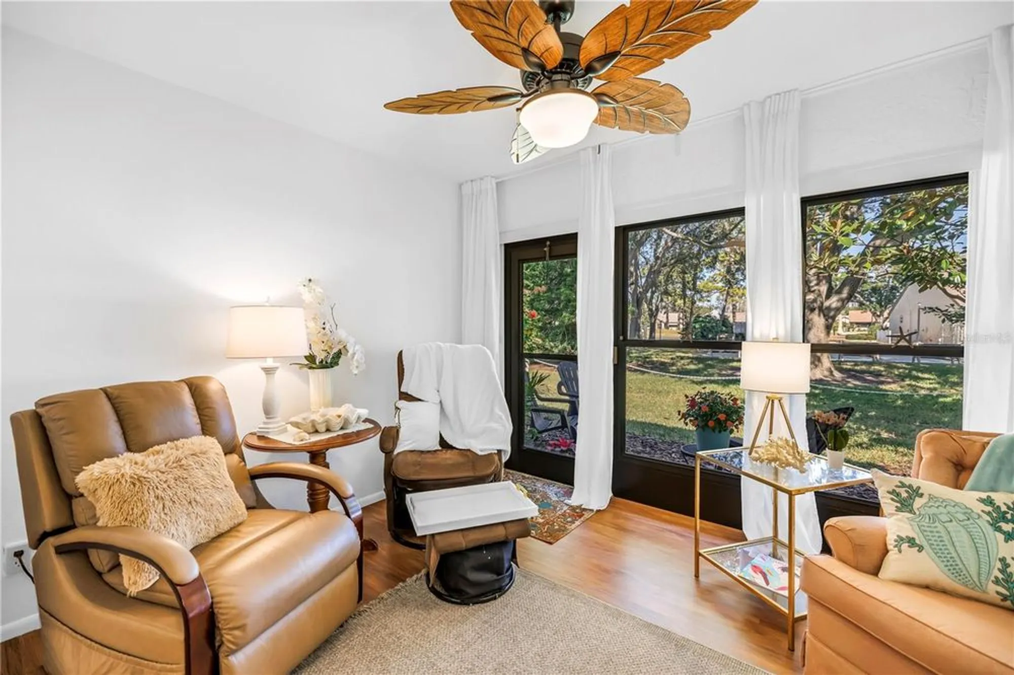 Property Slideshow image 20 of 52 | 2585 bay berry dr 43d, Clearwater, FL, 33763