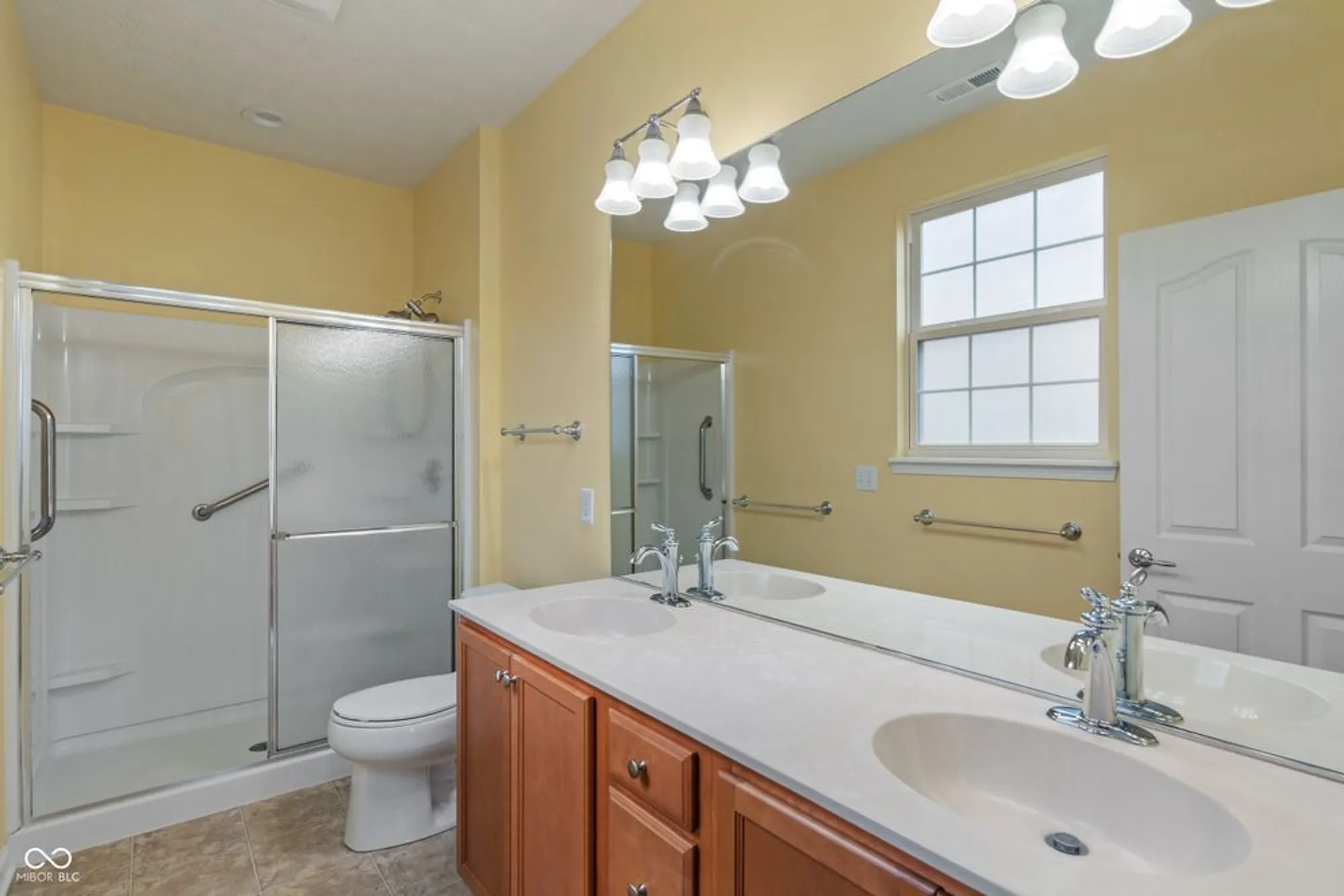 Property Slideshow image 21 of 36 | 16001 marsala dr, Fishers, IN, 46037