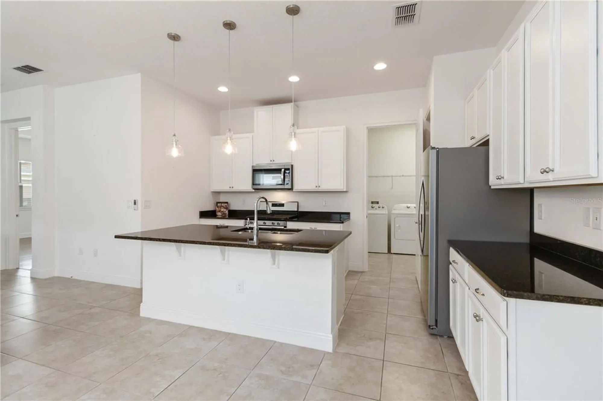 Property Slideshow image 21 of 67 | 2476 datura loop, Saint Cloud, FL, 34772