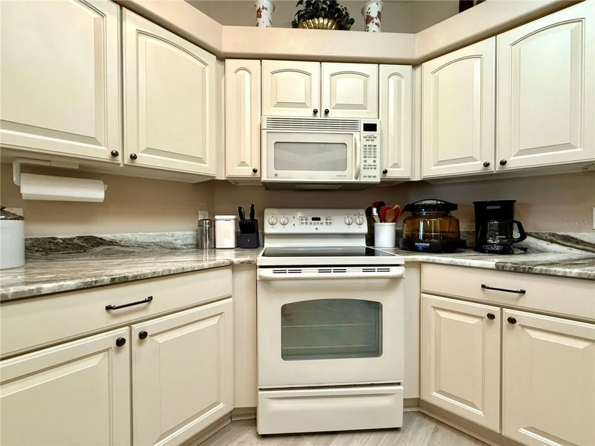 Property Slideshow image 19 of 53 | 15705 sw 16th ter, Ocala, FL, 34473