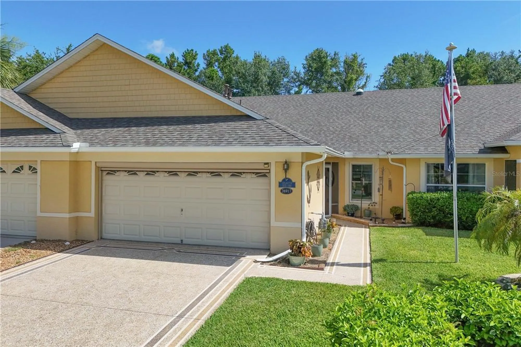 Property Slideshow image 9 of 39 | 26917 white plains way, Leesburg, FL, 34748