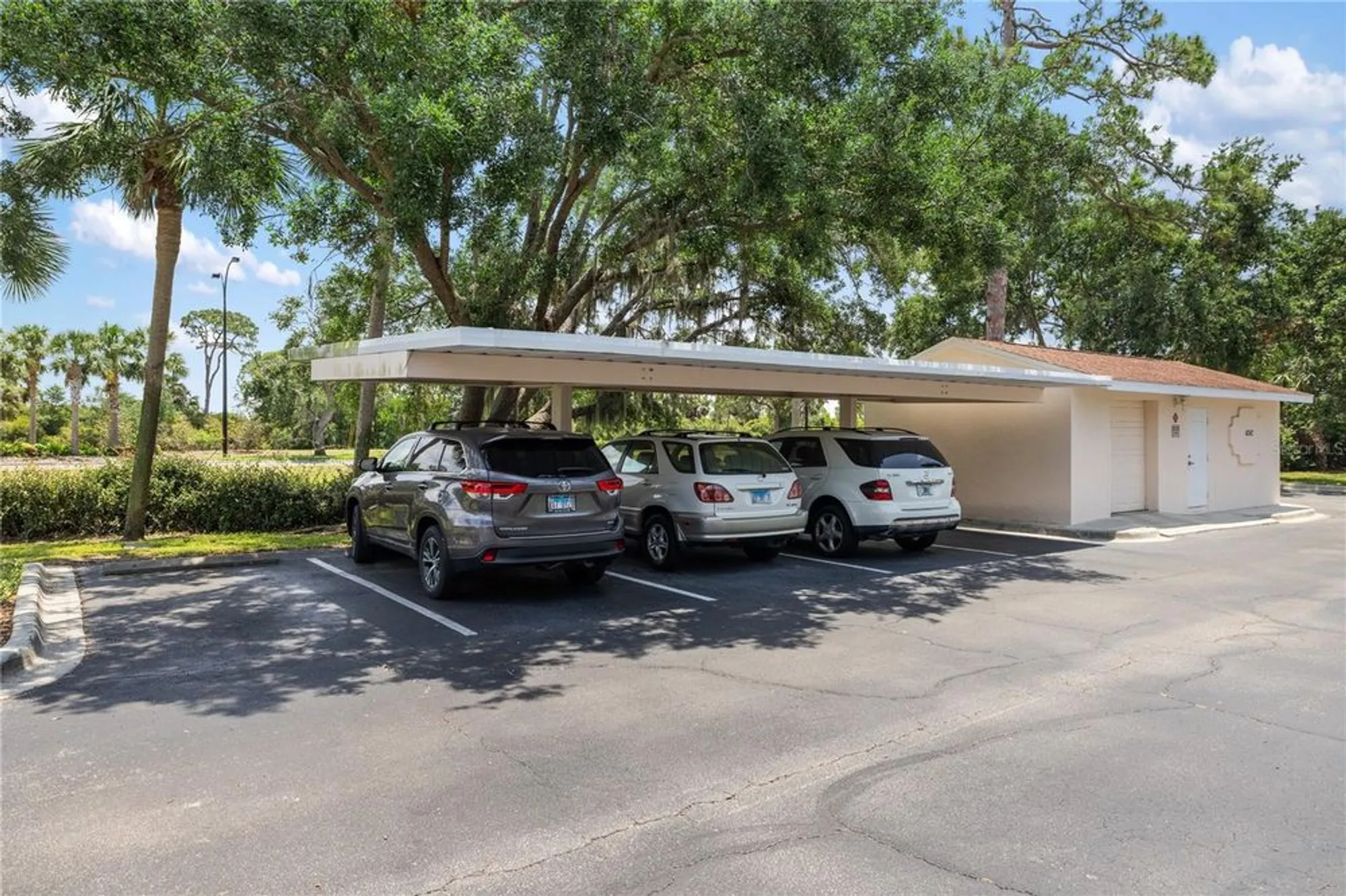 Property Slideshow image 37 of 55 | 4244 central sarasota pkwy apt 726, Sarasota, FL, 34238