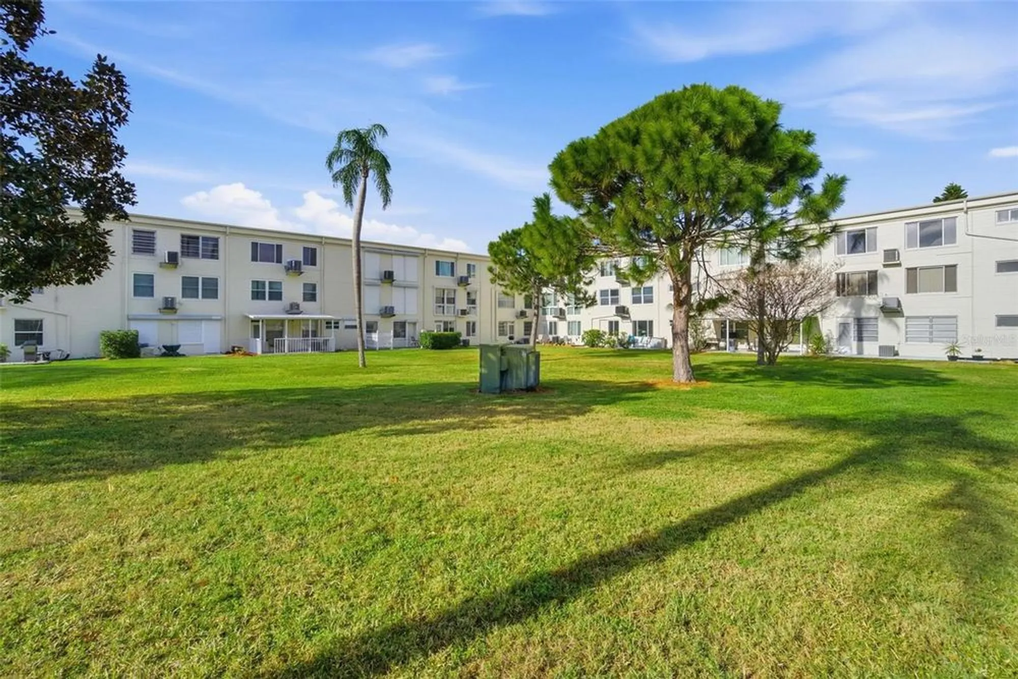 Property Slideshow image 18 of 18 | 2452 brazilia dr apt 34, Clearwater, FL, 33763