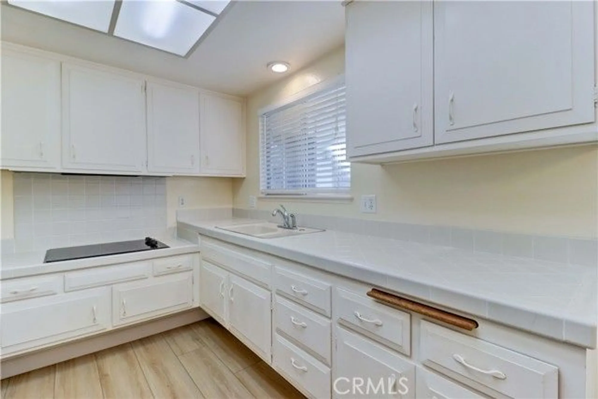 Property Slideshow image 10 of 26 | 335 avenida sevilla b, Laguna Woods, CA, 92637