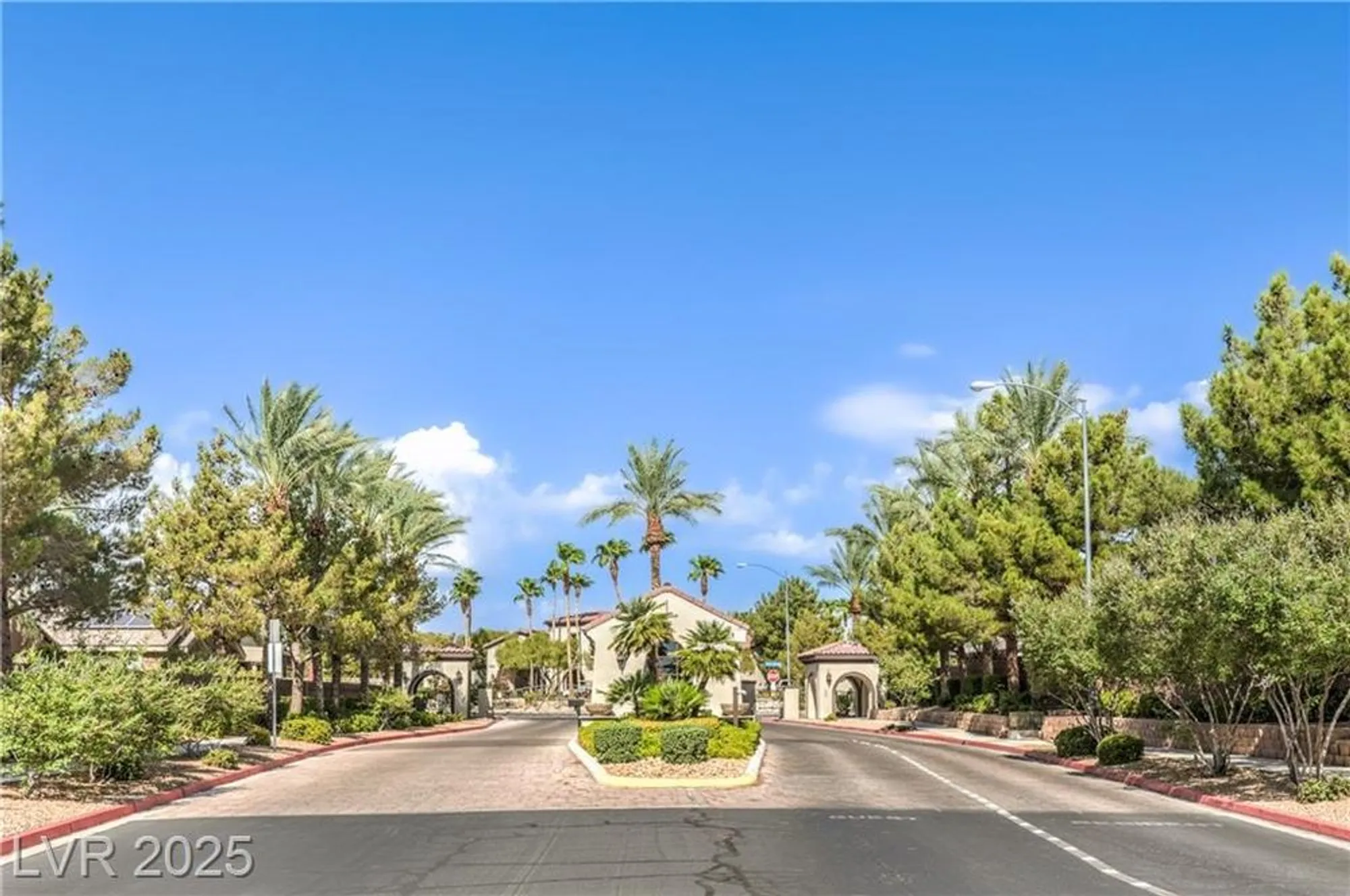 Property Slideshow image 39 of 44 | 3740 corte bella hills ave, North Las Vegas, NV, 89081
