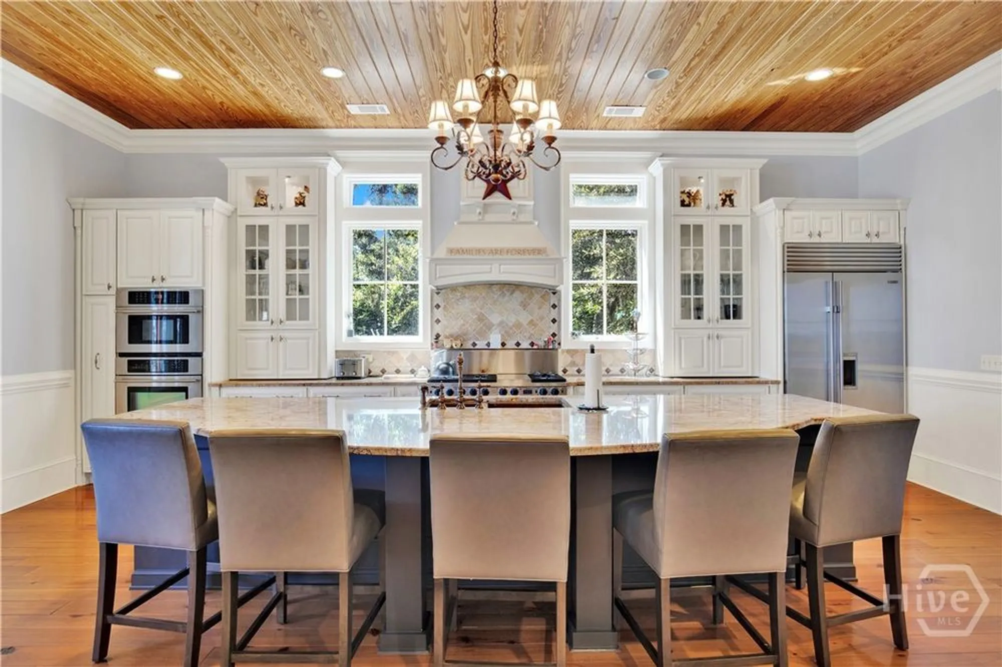 Property Slideshow image 7 of 64 | 1 breckenridge ln, Savannah, GA, 31411