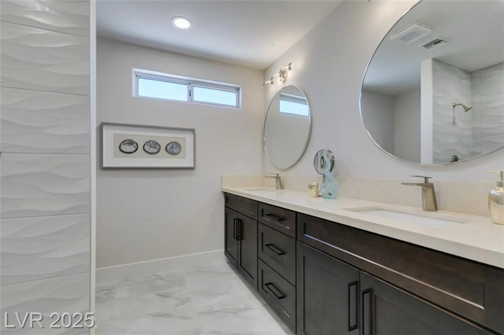 Property Slideshow image 11 of 30 | 9800 rosamond dr, Las Vegas, NV, 89134