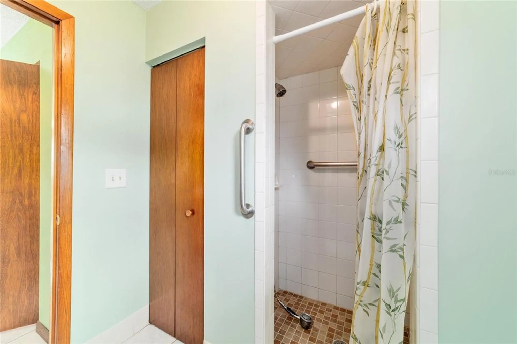 Property Slideshow image 36 of 62 | 9841 sw 102nd pl, Ocala, FL, 34481