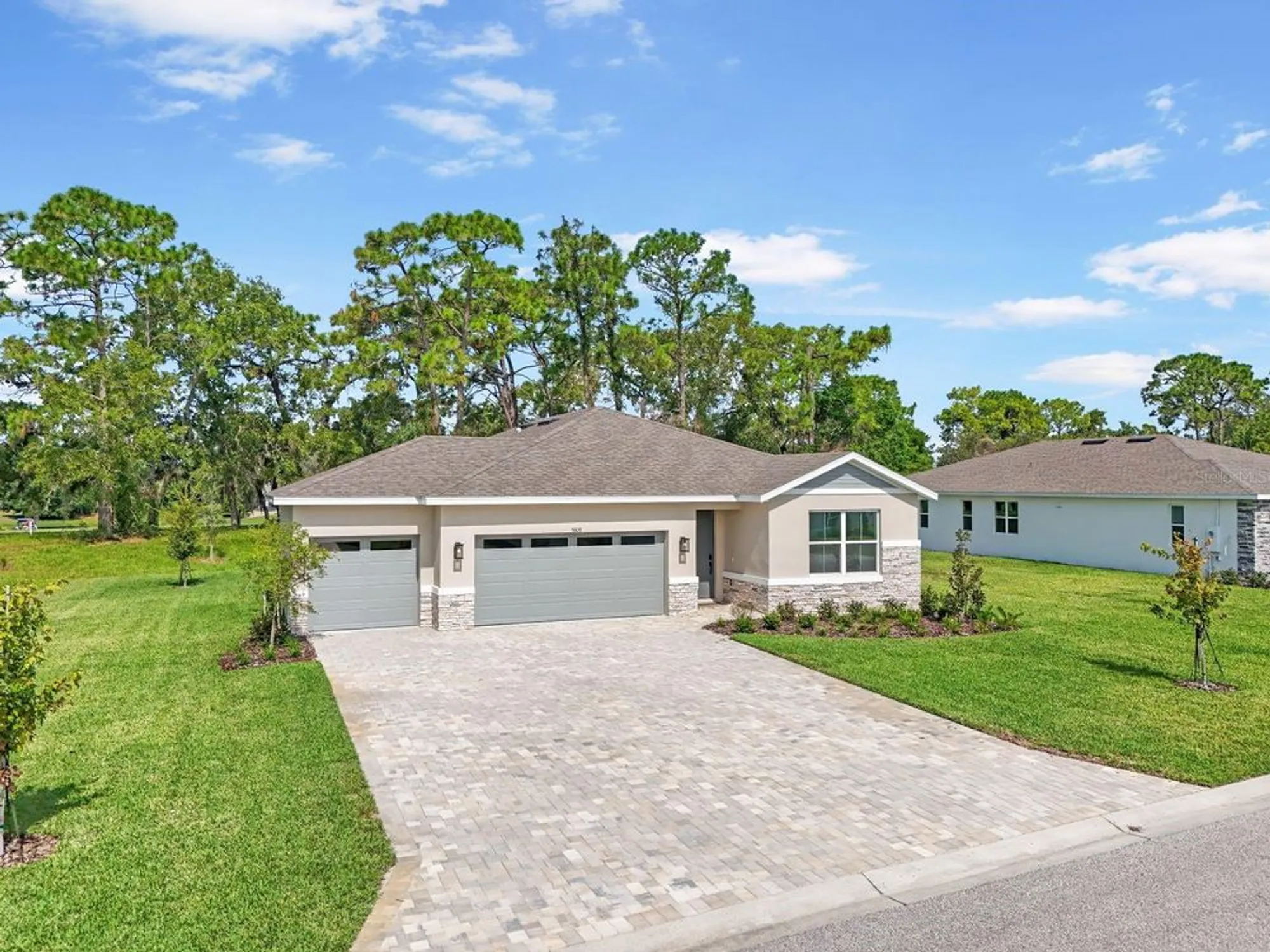 Property Slideshow image 1 of 31 | 9109 players dr, Weeki Wachee, FL, 34613