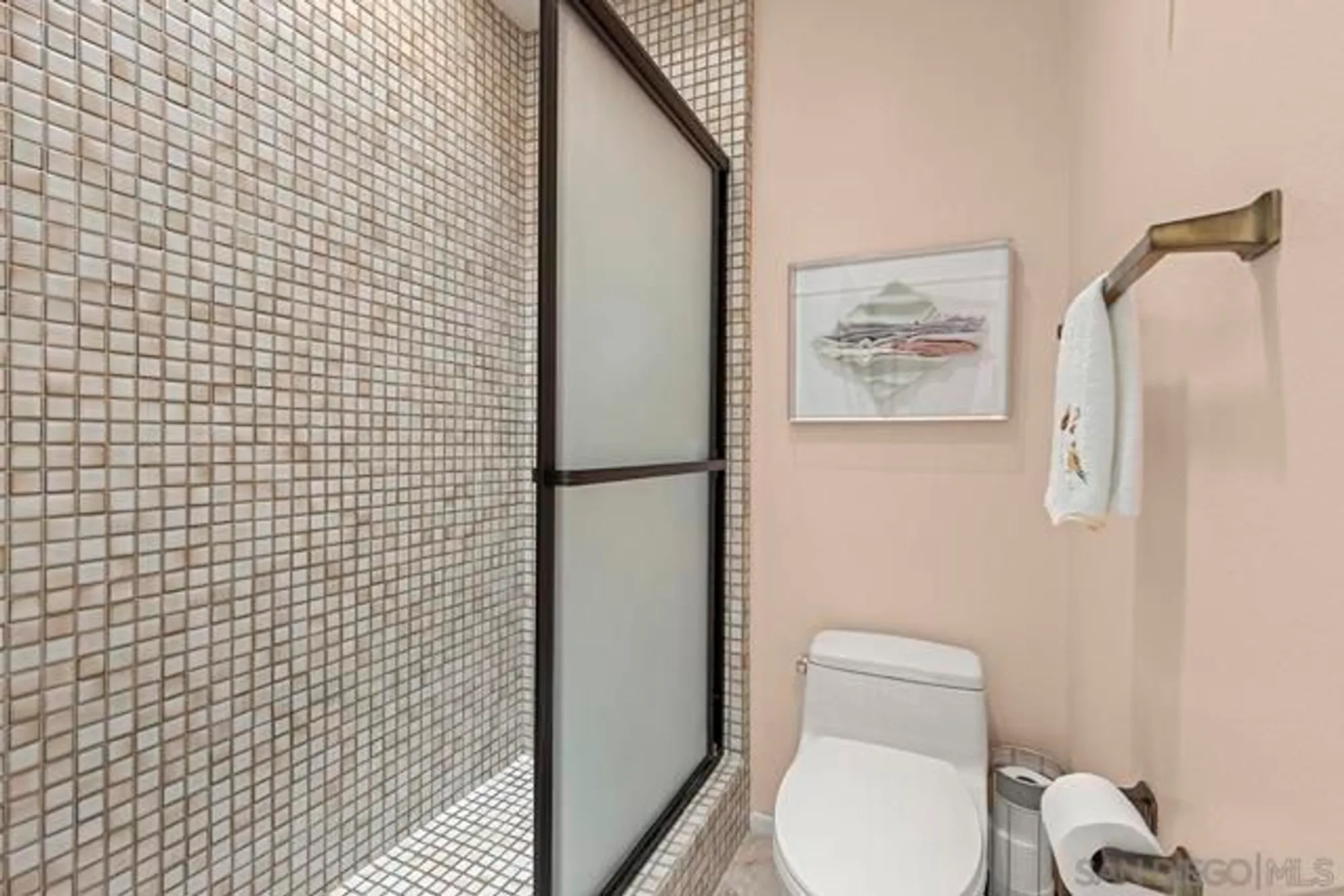 Property Slideshow image 24 of 75 | 17632 caminito hercuba, San Diego, CA, 92128