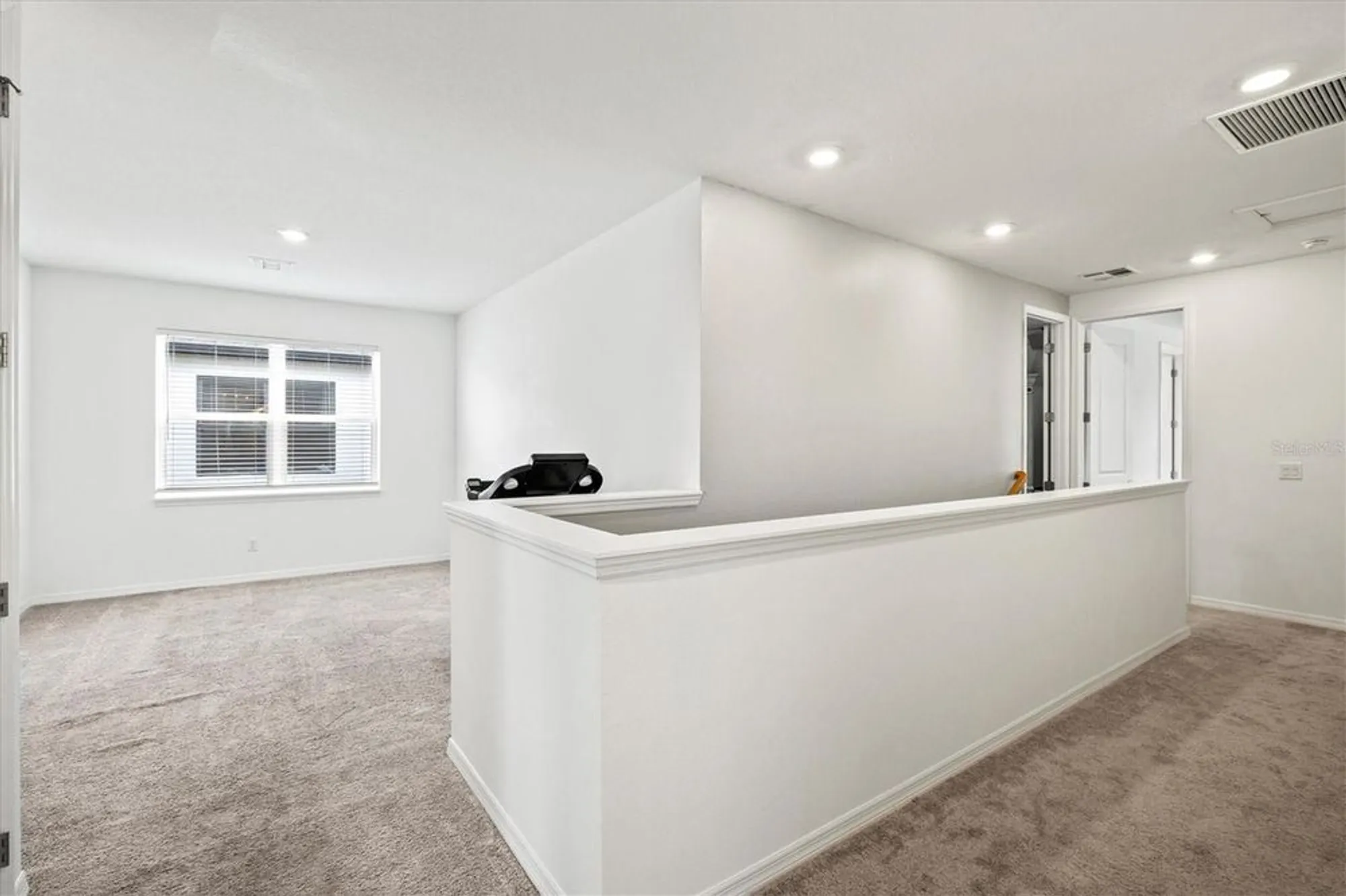 Property Slideshow image 44 of 95 | 5458 summit gln, Bradenton, FL, 34203