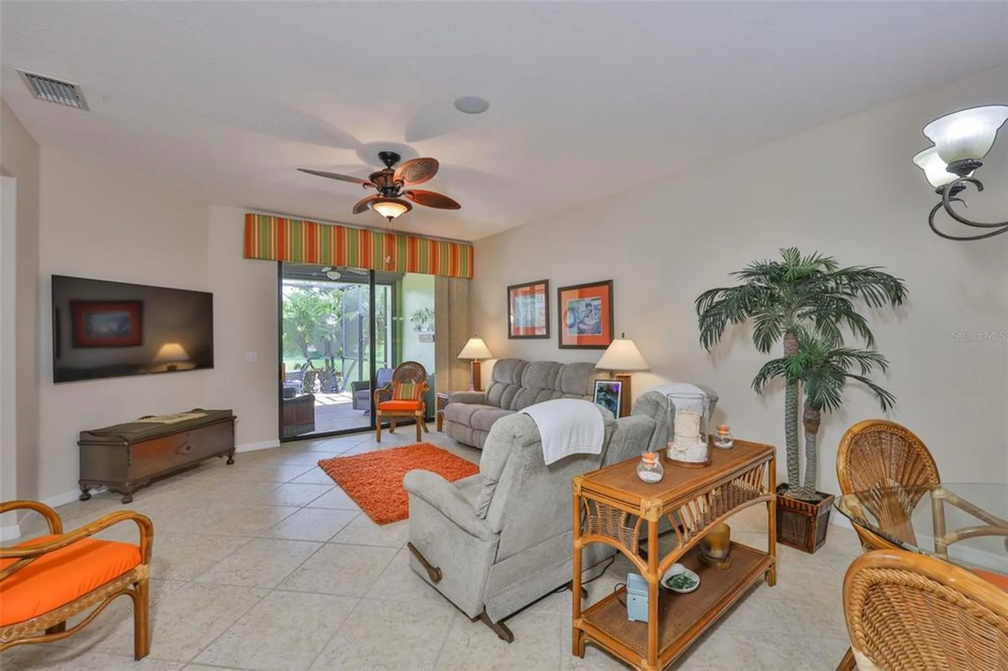 Property Slideshow image 18 of 75 | 5831 sunset falls dr, Apollo Beach, FL, 33572
