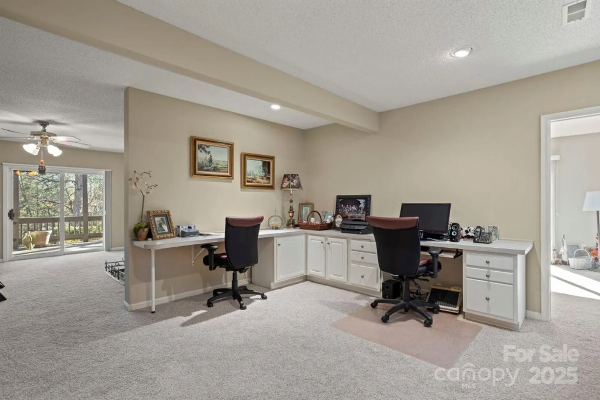 Property Slideshow image 29 of 48 | 231 greenleaf dr, Flat Rock, NC, 28731