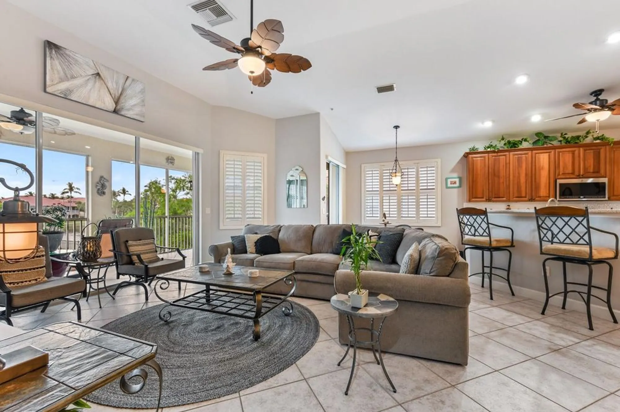Property Slideshow image 18 of 61 | 3328 sunset key cir d, Punta Gorda, FL, 33955