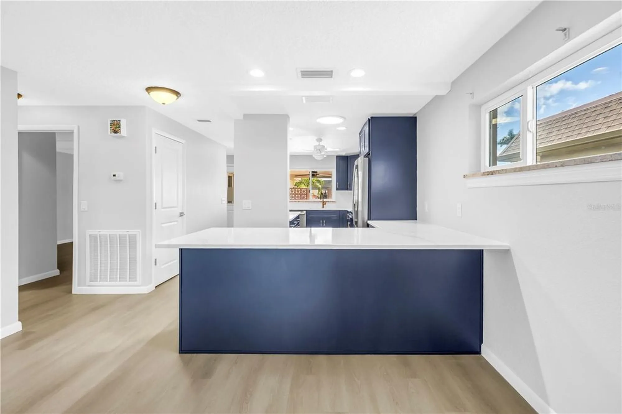 Property Slideshow image 20 of 97 | 433 boca ciega point blvd s # 1012, St Petersburg, FL, 33708