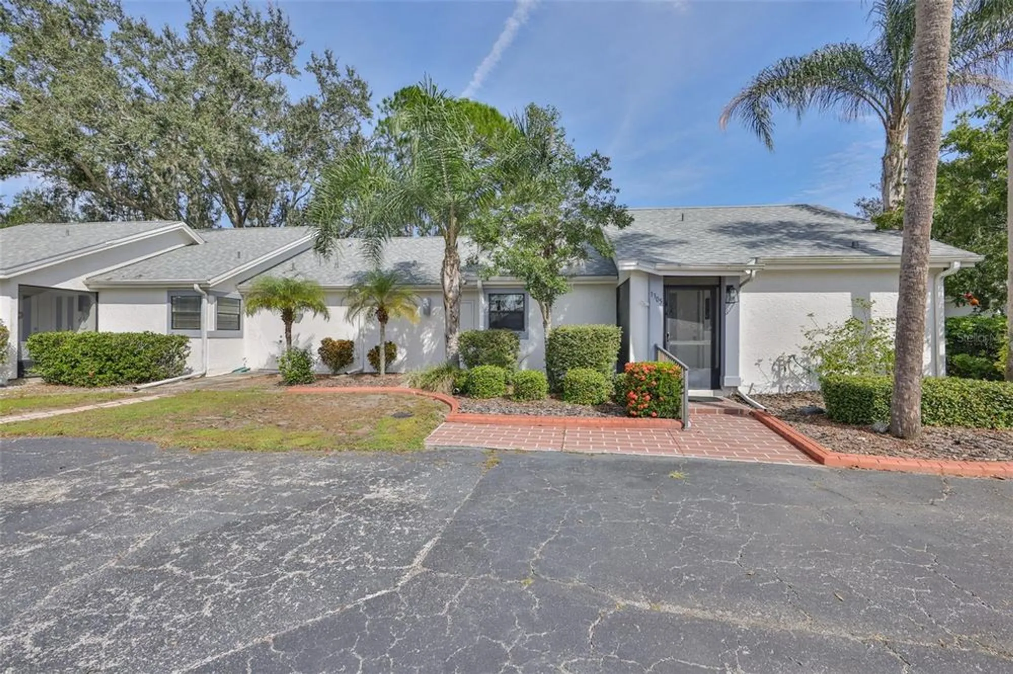 Property Slideshow image 34 of 46 | 1305 spry ct, Sun City Center, FL, 33573