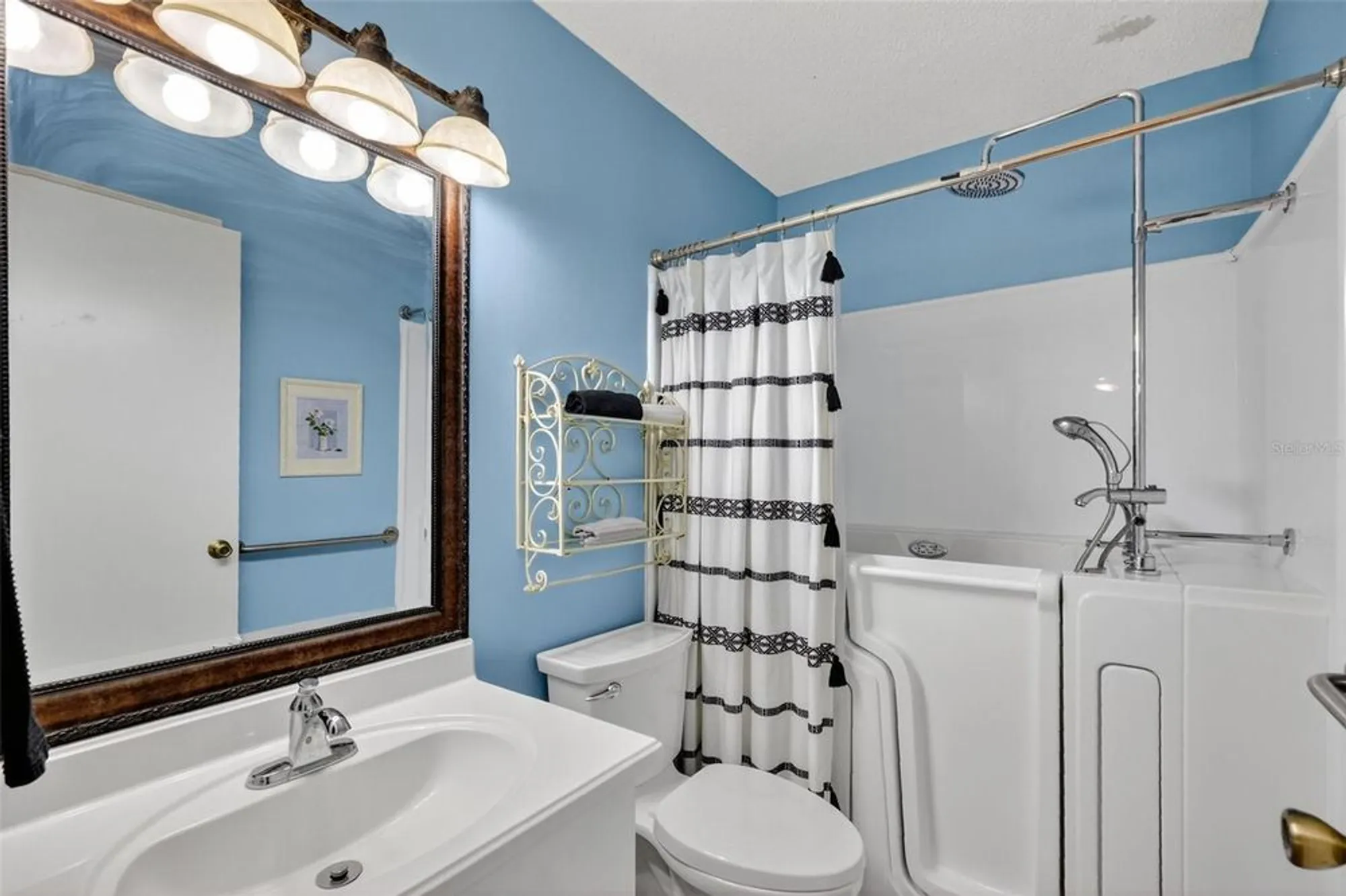Property Slideshow image 23 of 37 | 203 modesto rd, The Villages, FL, 32159