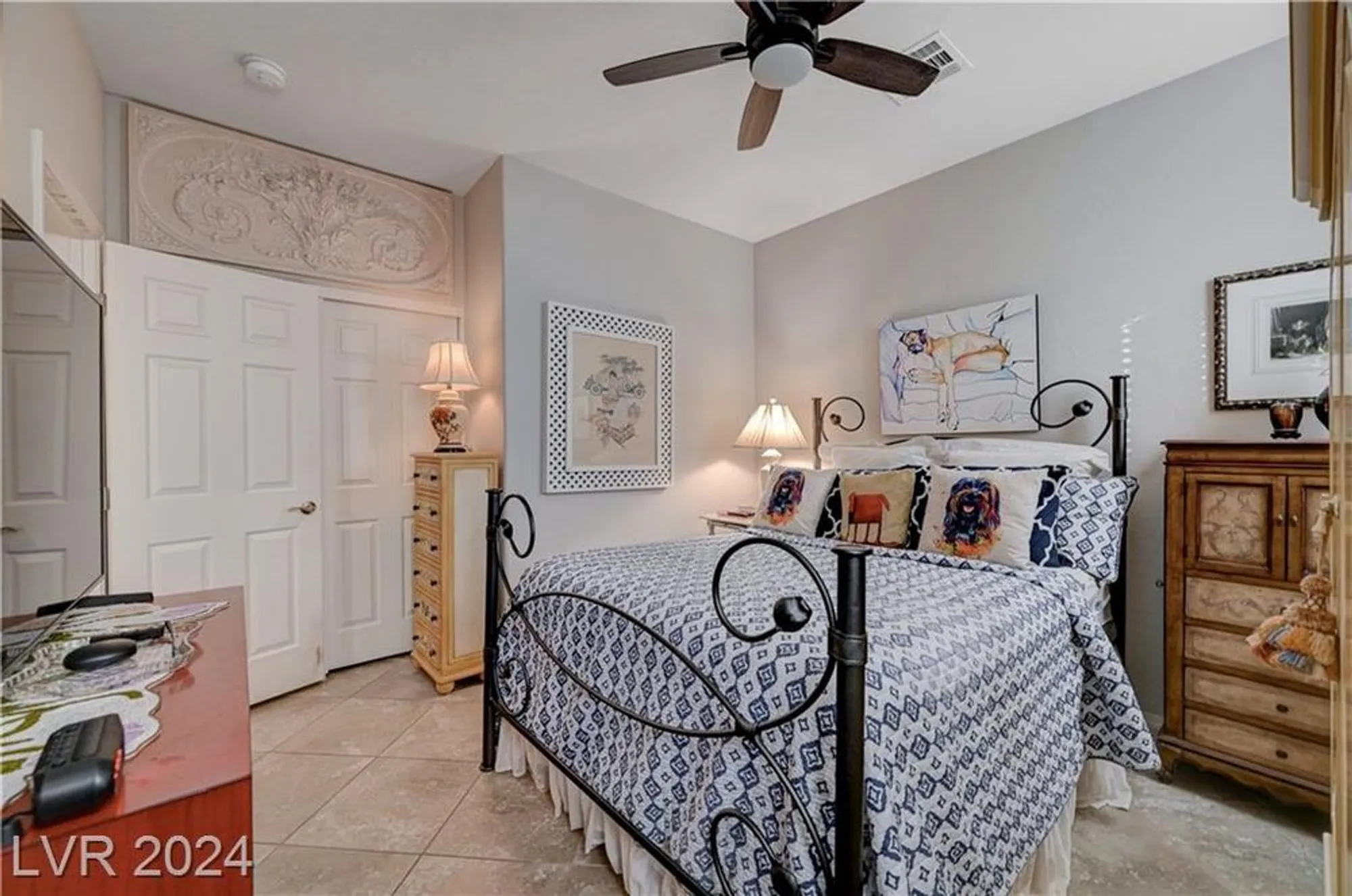 Property Slideshow image 35 of 86 | 5721 keystone crest st, North Las Vegas, NV, 89081
