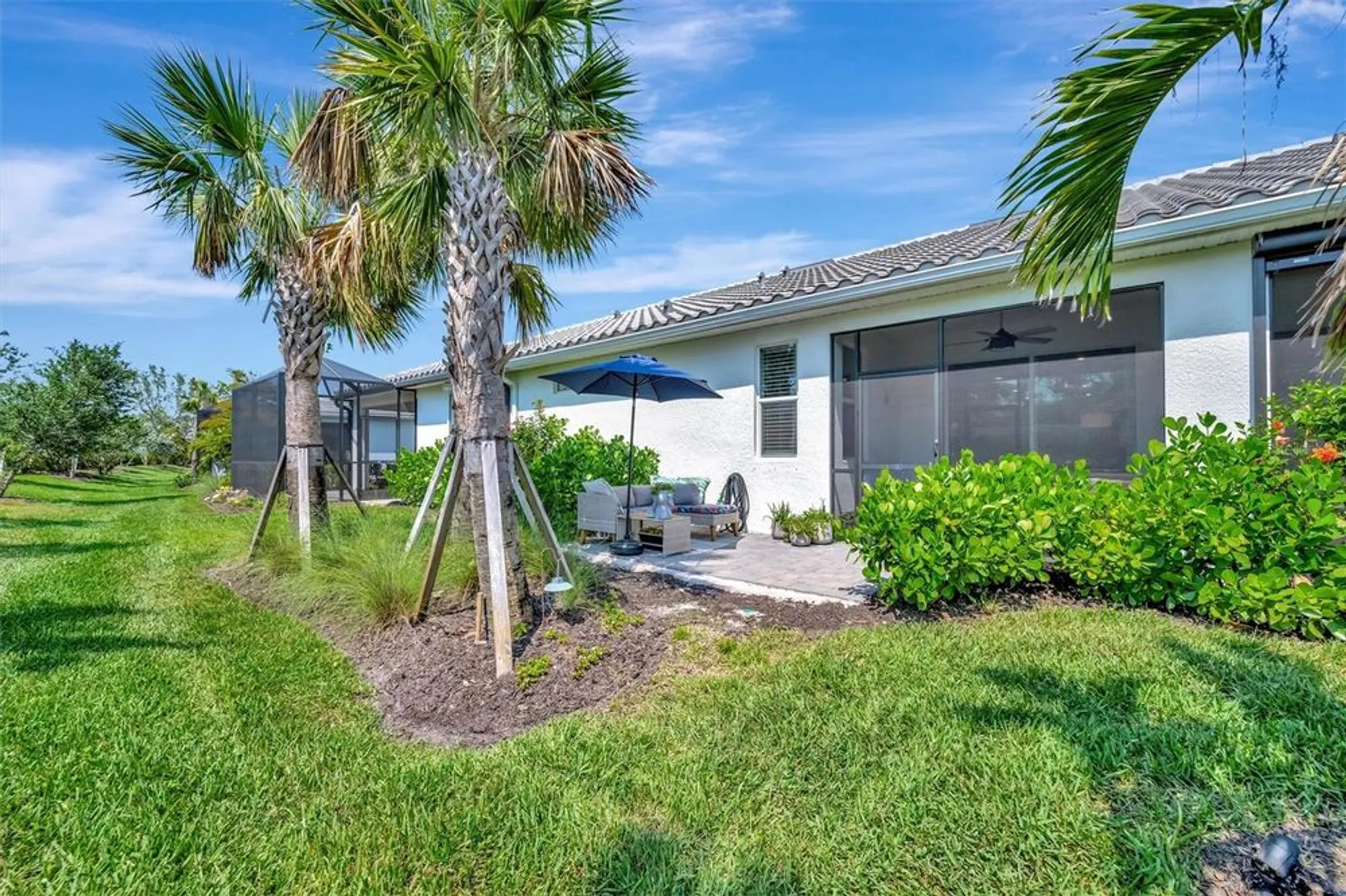 Property Slideshow image 31 of 59 | 25069 pearl lake cir, Englewood, FL, 34223