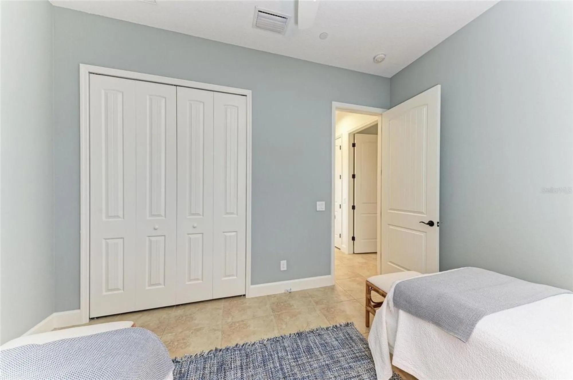 Property Slideshow image 38 of 100 | 258 sapphire lake dr unit 202, Bradenton, FL, 34209