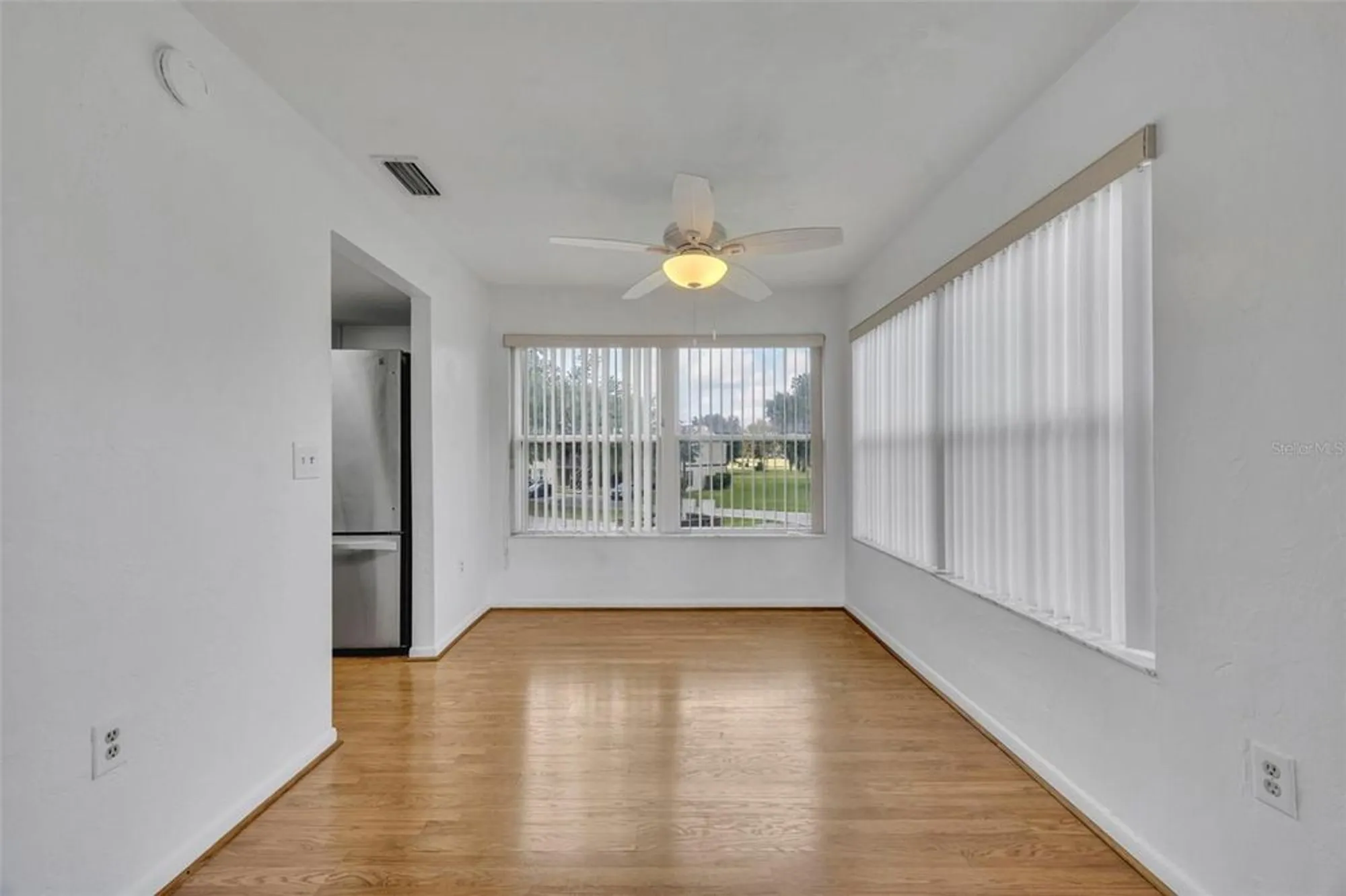 Property Slideshow image 13 of 43 | 19201 sandalwood dr # 19201, Wildwood, FL, 34785