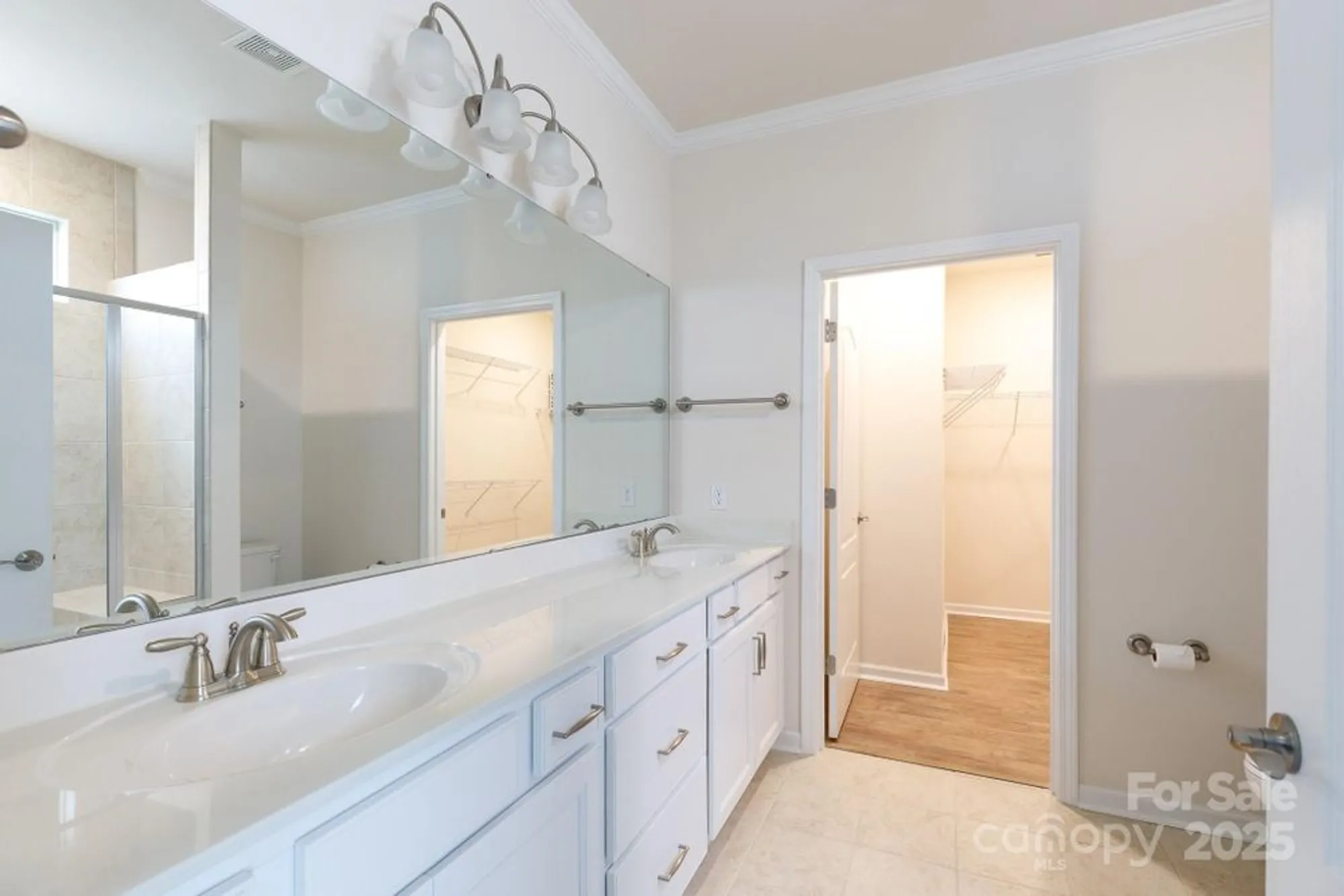 Property Slideshow image 13 of 24 | 238 cherry tree dr, Fort Mill, SC, 29715