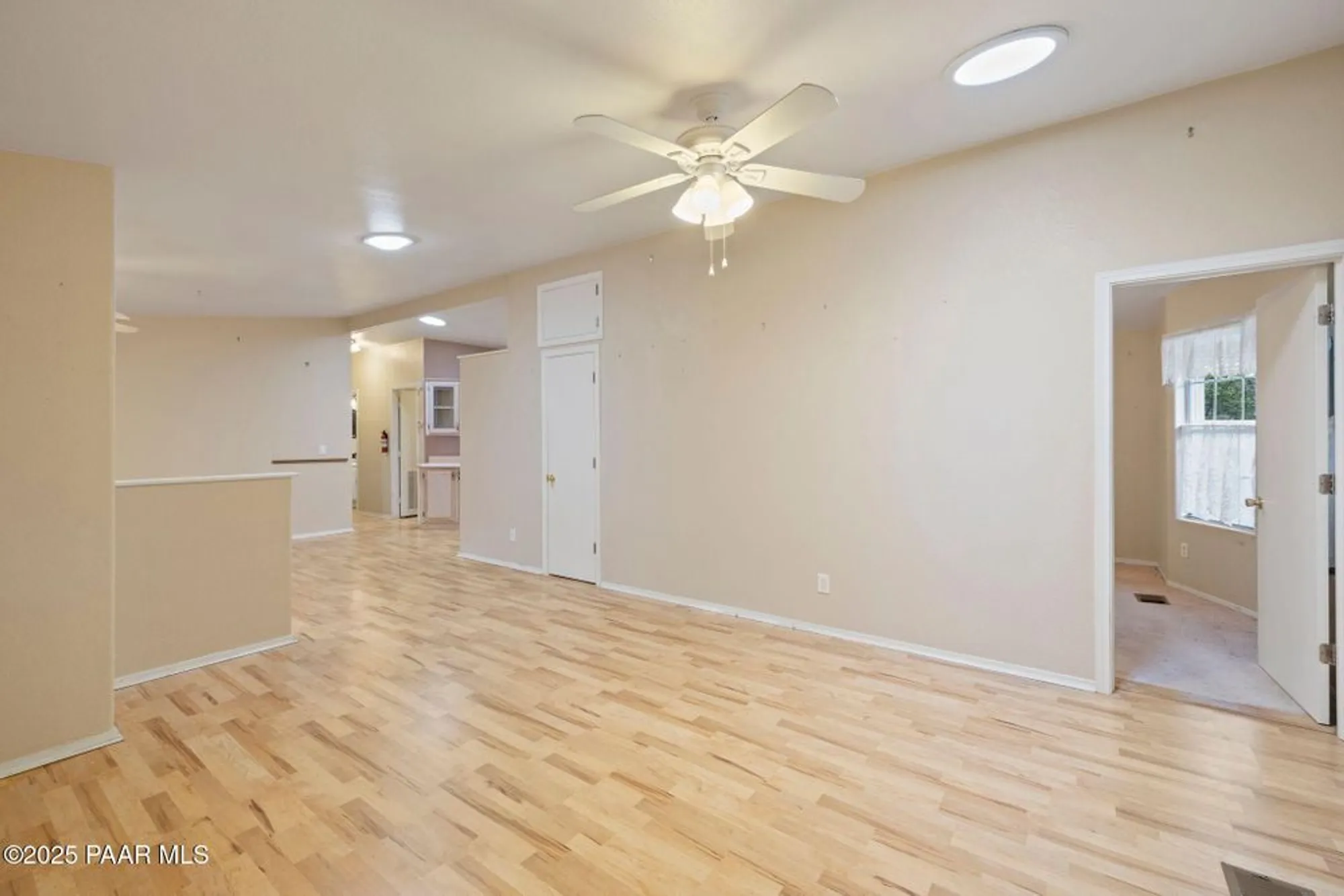 Property Slideshow image 11 of 36 | 944 n mountain hollow ct, Prescott, AZ, 86301