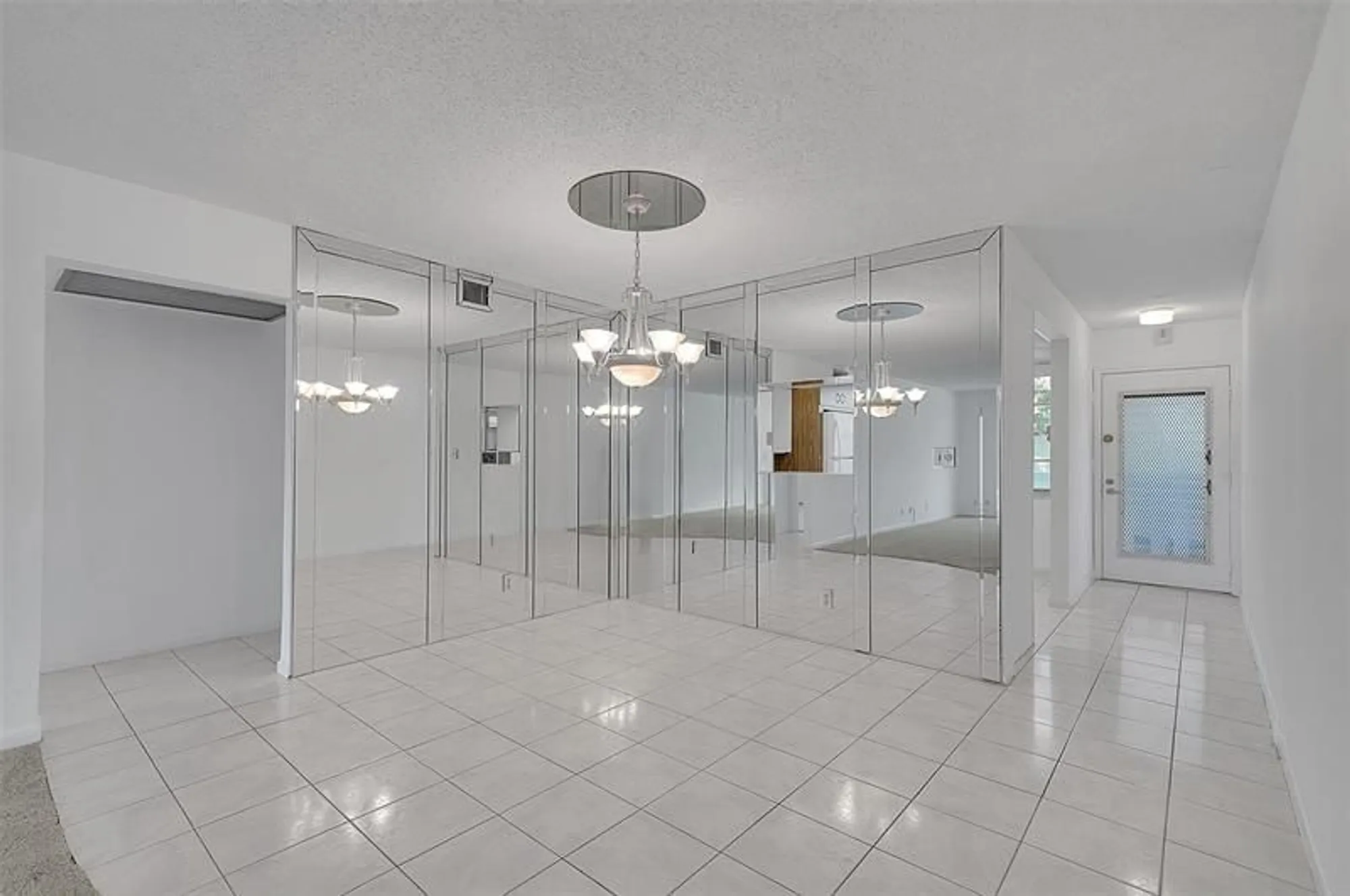 Property Slideshow image 12 of 32 | 2504 antigua ter h2, Coconut Creek, FL, 33066