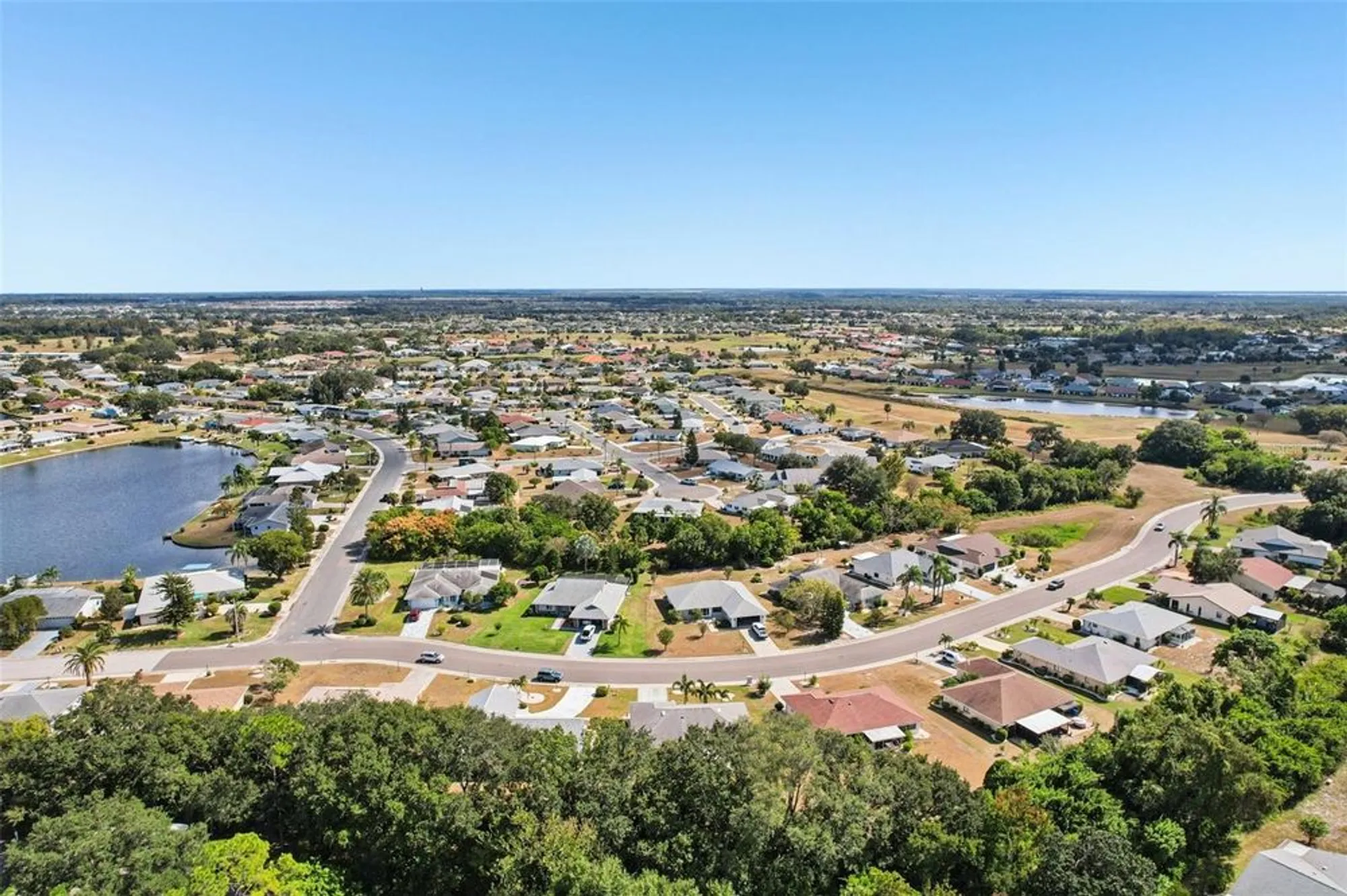 Property Slideshow image 39 of 55 | 1805 new bedford dr, Sun City Center, FL, 33573