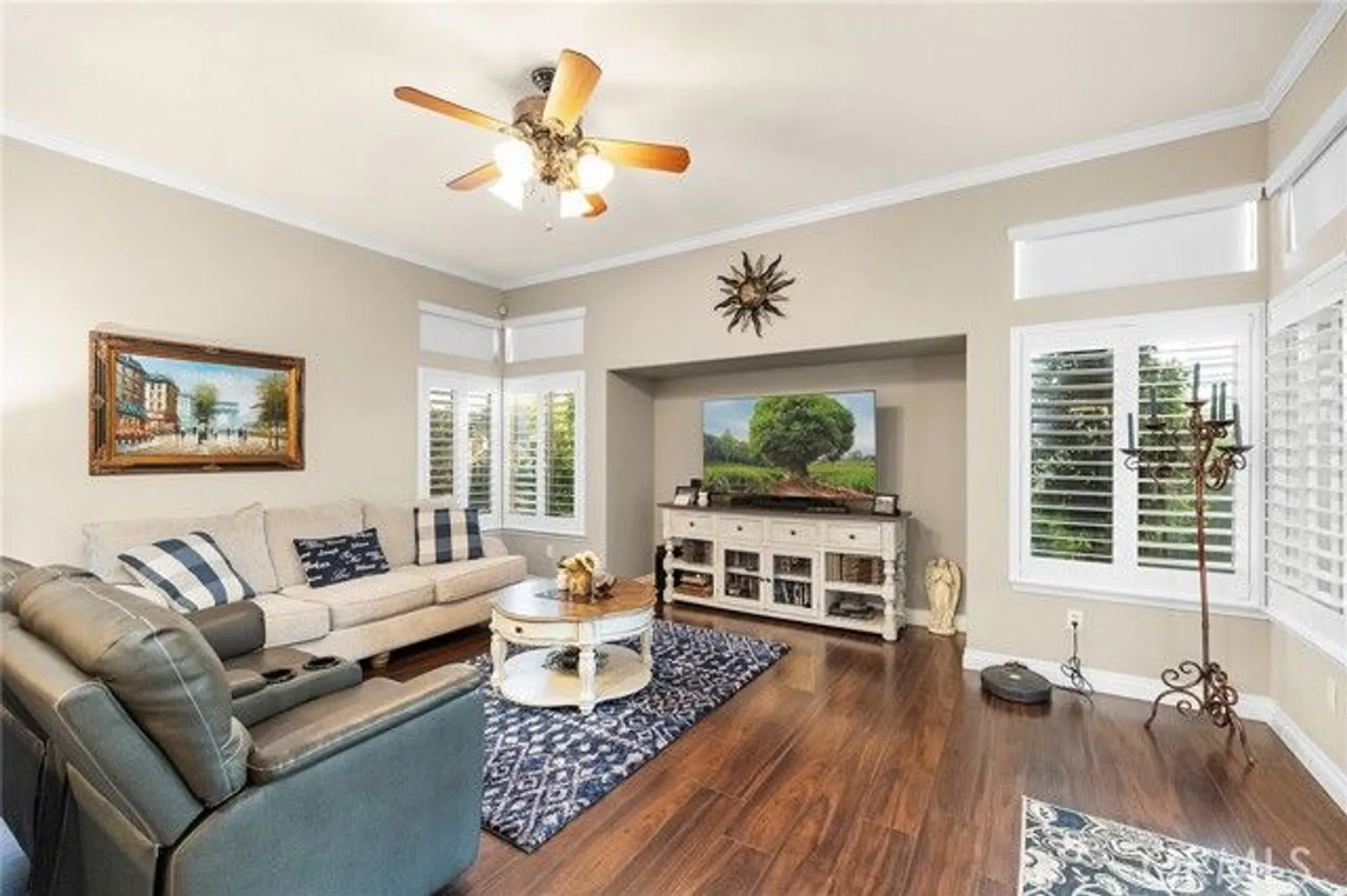 Property Slideshow image 17 of 50 | 2157 pecan tree st, Hemet, CA, 92545