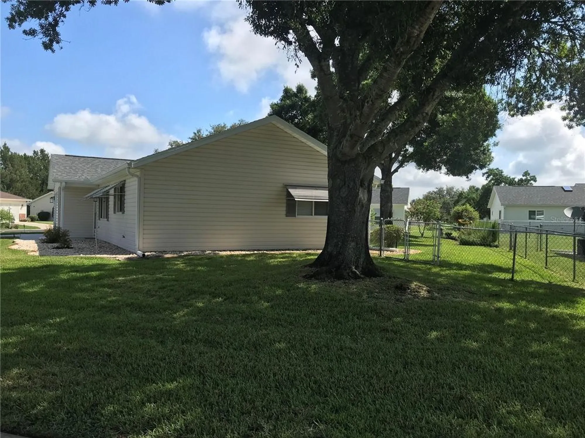 Property Slideshow image 5 of 37 | 11879 sw 137th loop, Dunnellon, FL, 34432