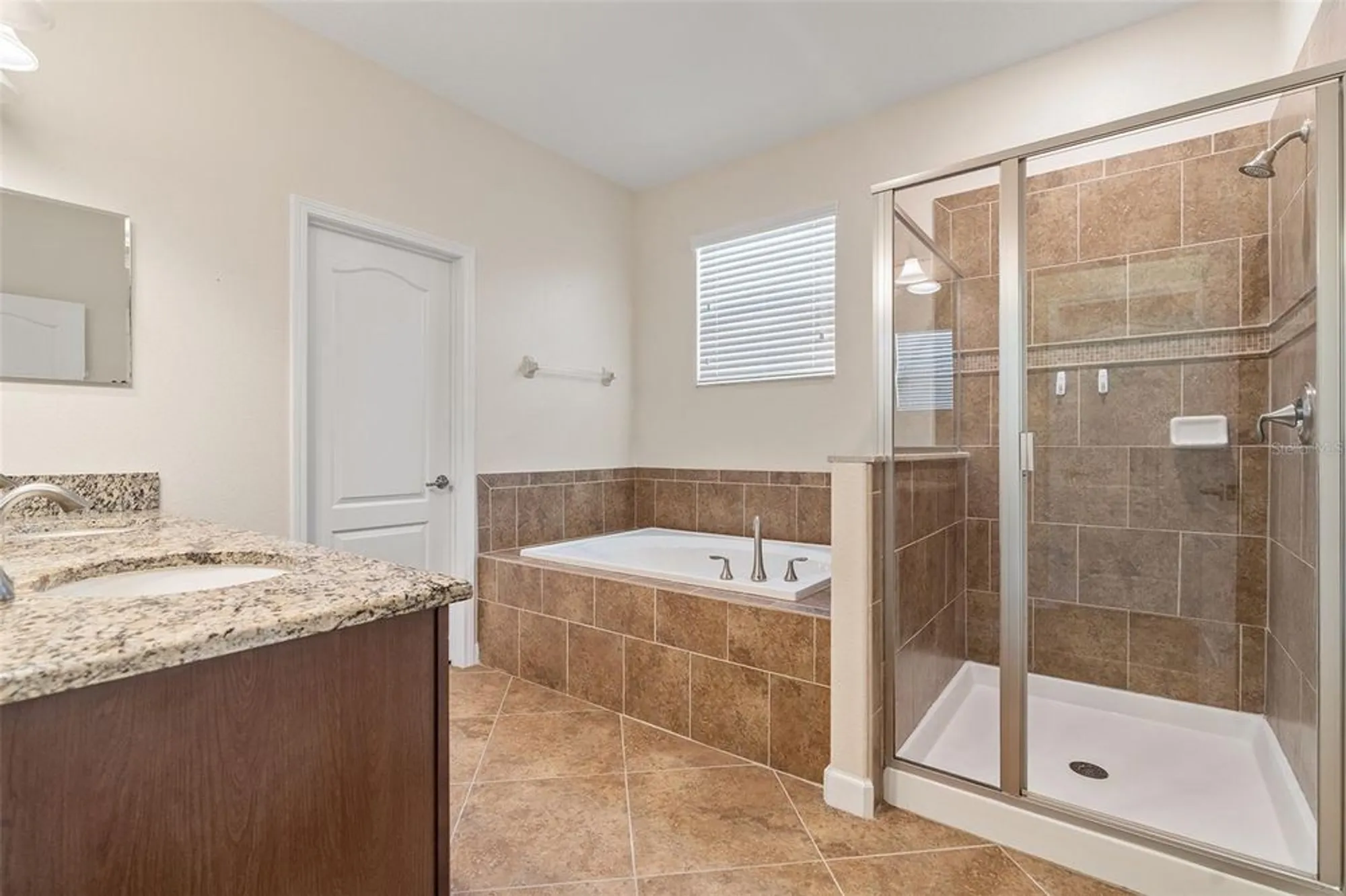 Property Slideshow image 32 of 36 | 3667 plymouth dr, Winter Haven, FL, 33884