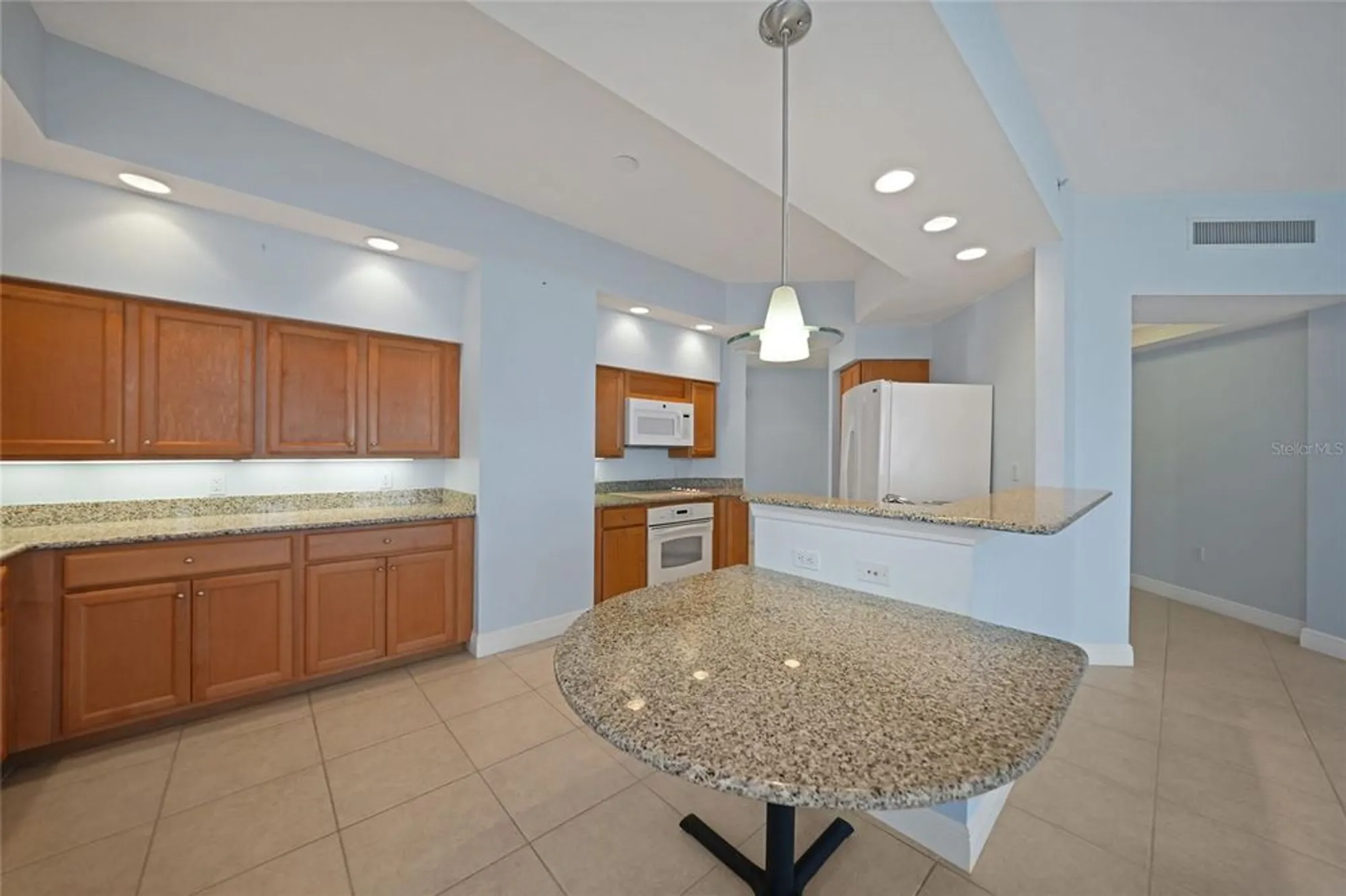 Property Slideshow image 17 of 65 | 3329 sunset key cir 308, Punta Gorda, FL, 33955