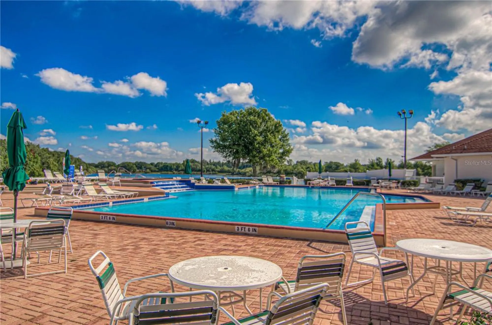 Property Slideshow image 38 of 51 | 4249 windchime ln, Lakeland, FL, 33811