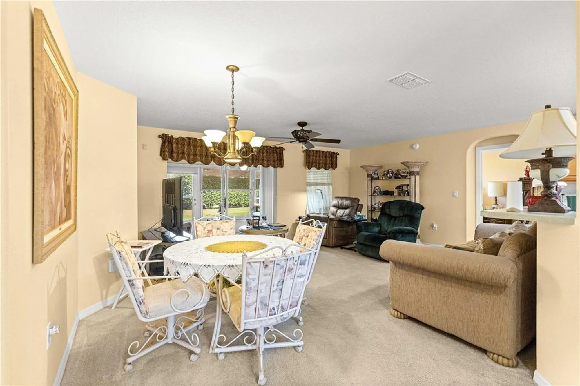 Property Slideshow image 10 of 41 | 7975 sw 83rd pl, Ocala, FL, 34476