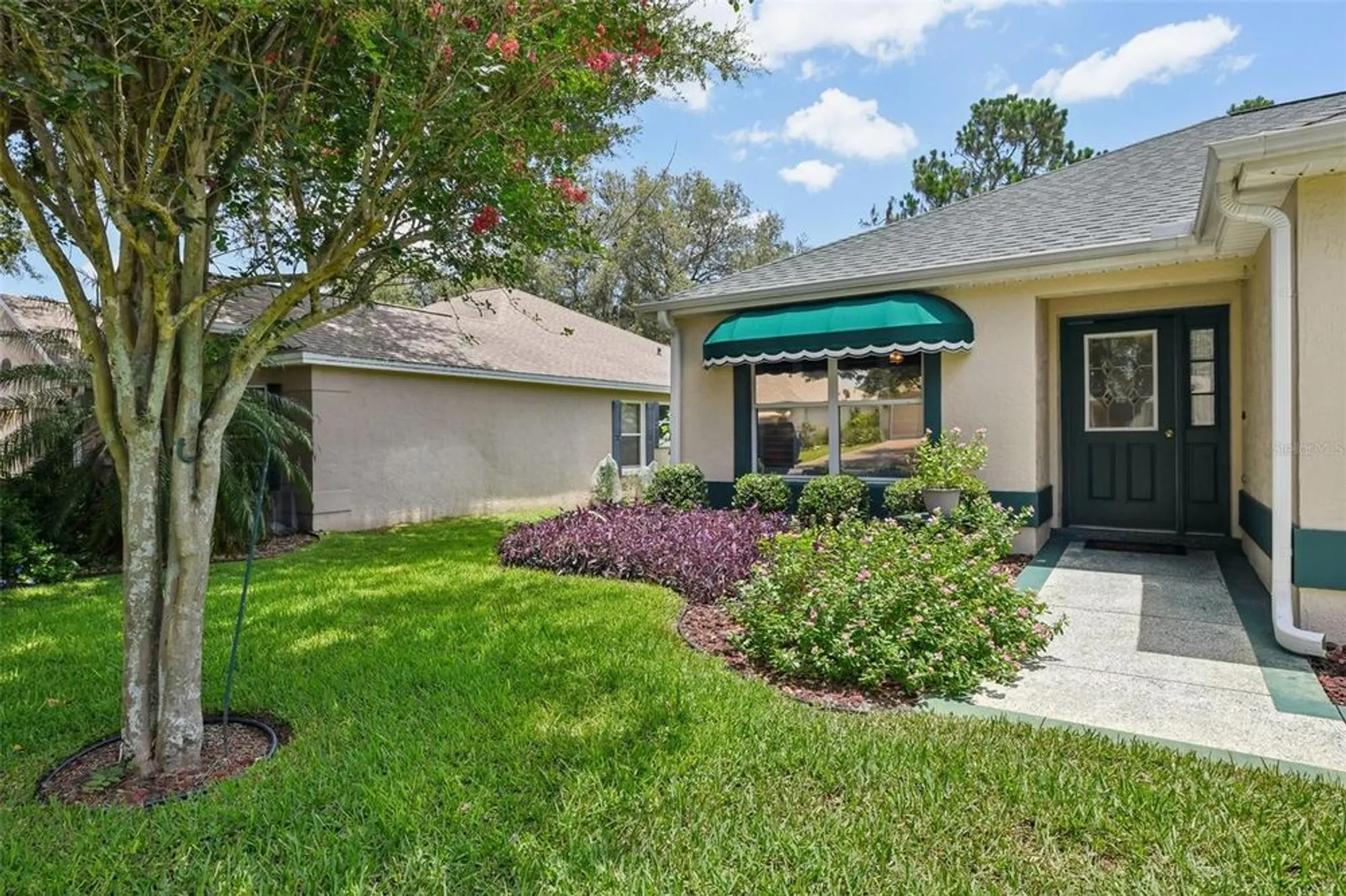 Property Slideshow image 4 of 53 | 516 loma paseo dr, The Villages, FL, 32159