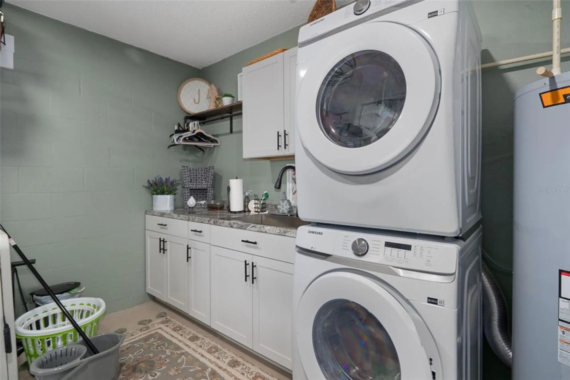 Property Slideshow image 24 of 48 | 4648 sheffield dr, New Port Richey, FL, 34655