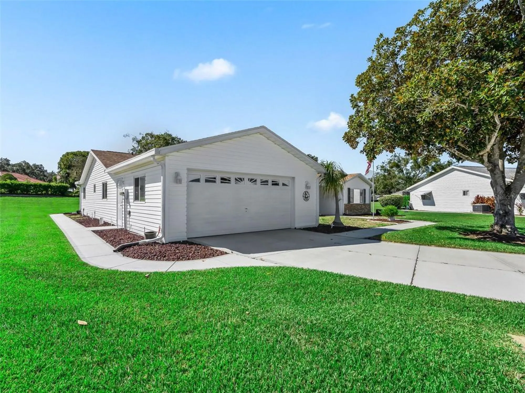 Property Slideshow image 4 of 71 | 9772 se 175th ln, Summerfield, FL, 34491
