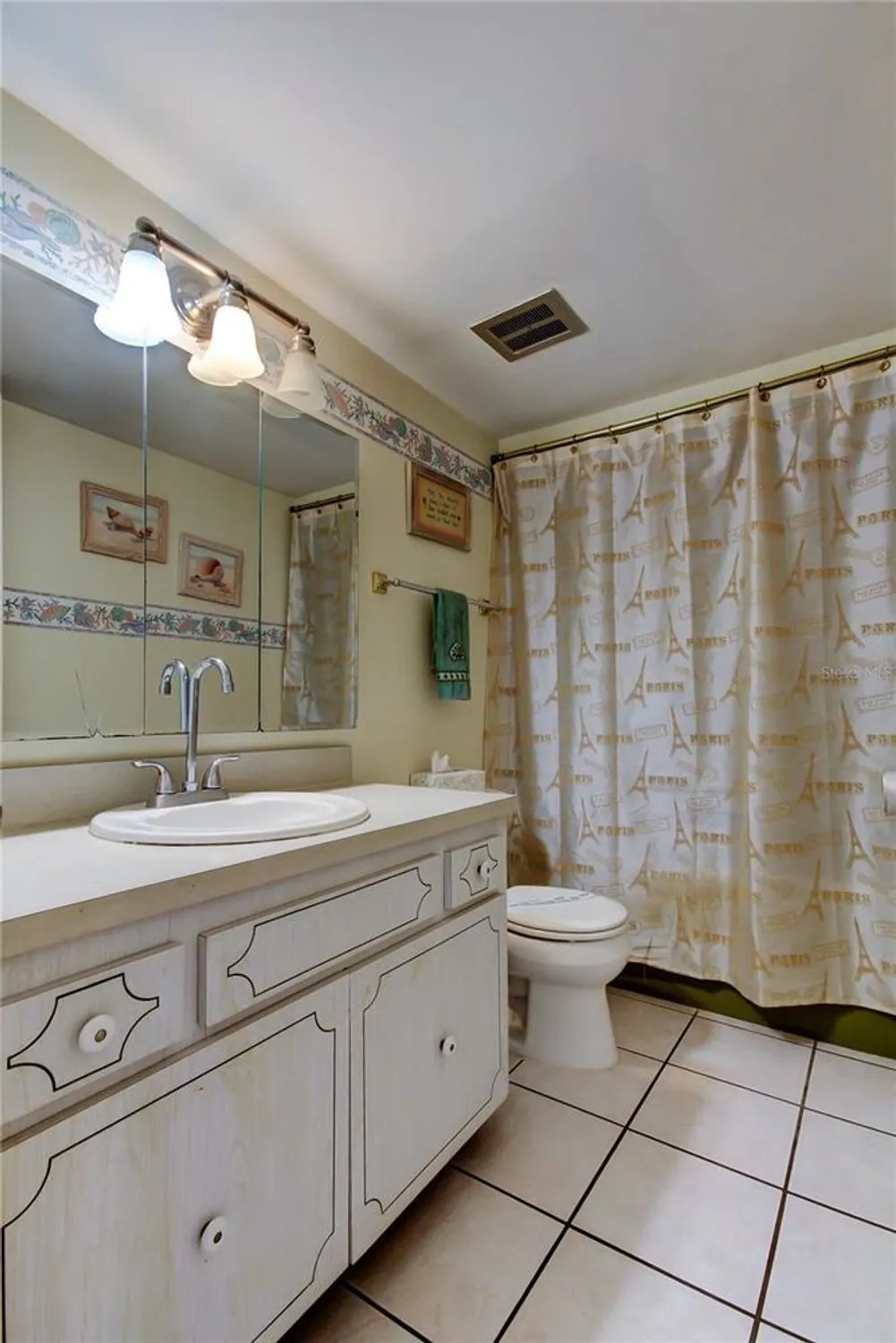 Property Slideshow image 45 of 45 | 7425 bay island dr 203, South Pasadena, FL, 33707