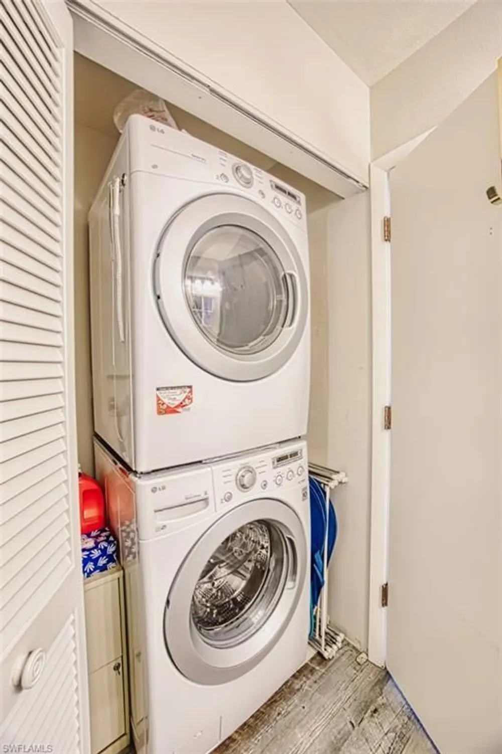 Property Slideshow image 20 of 50 | 1844 pine glade cir, Fort Myers, FL, 33907