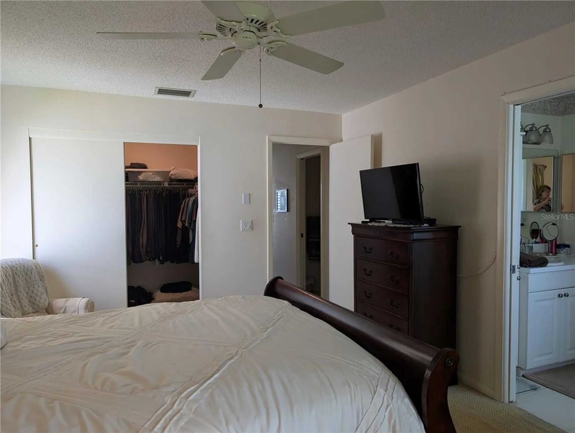 Property Slideshow image 21 of 55 | 9220 36th way n # 6, Pinellas Park, FL, 33782