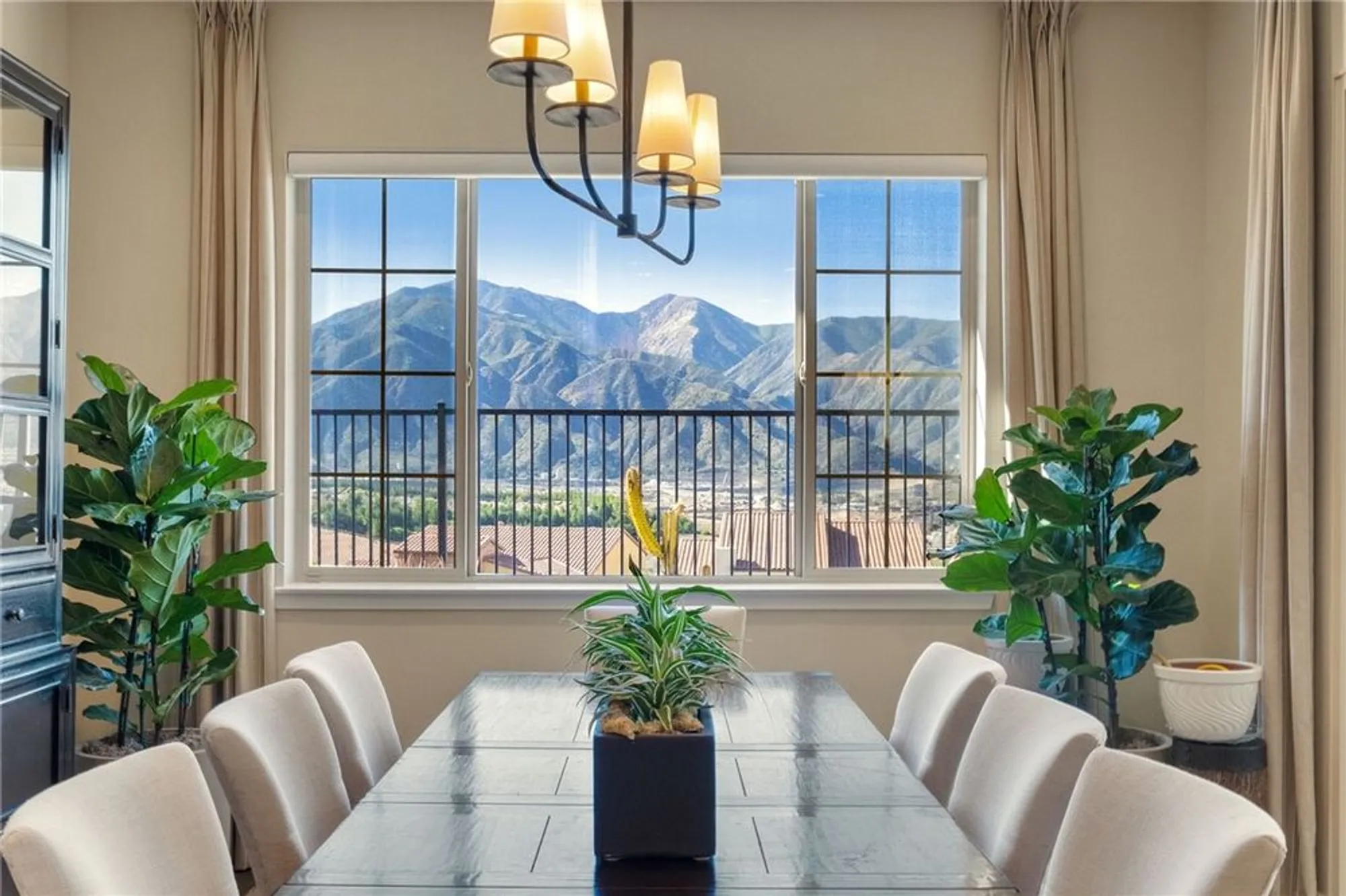 Property Slideshow image 26 of 59 | 11463 explorer ct, Temescal Valley, CA, 92883