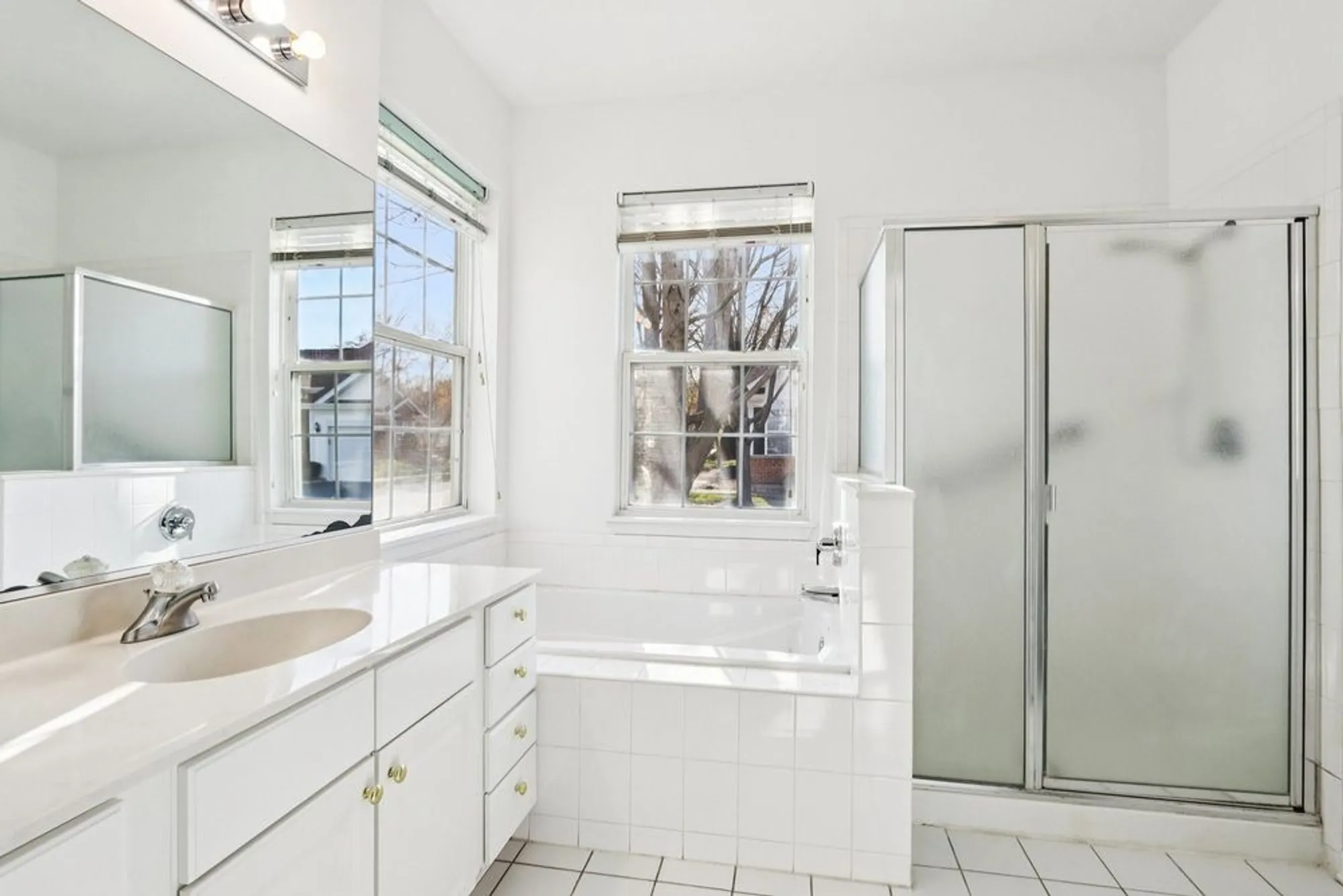 Property Slideshow image 15 of 38 | 13322 s bayberry ln, Plainfield, IL, 60544