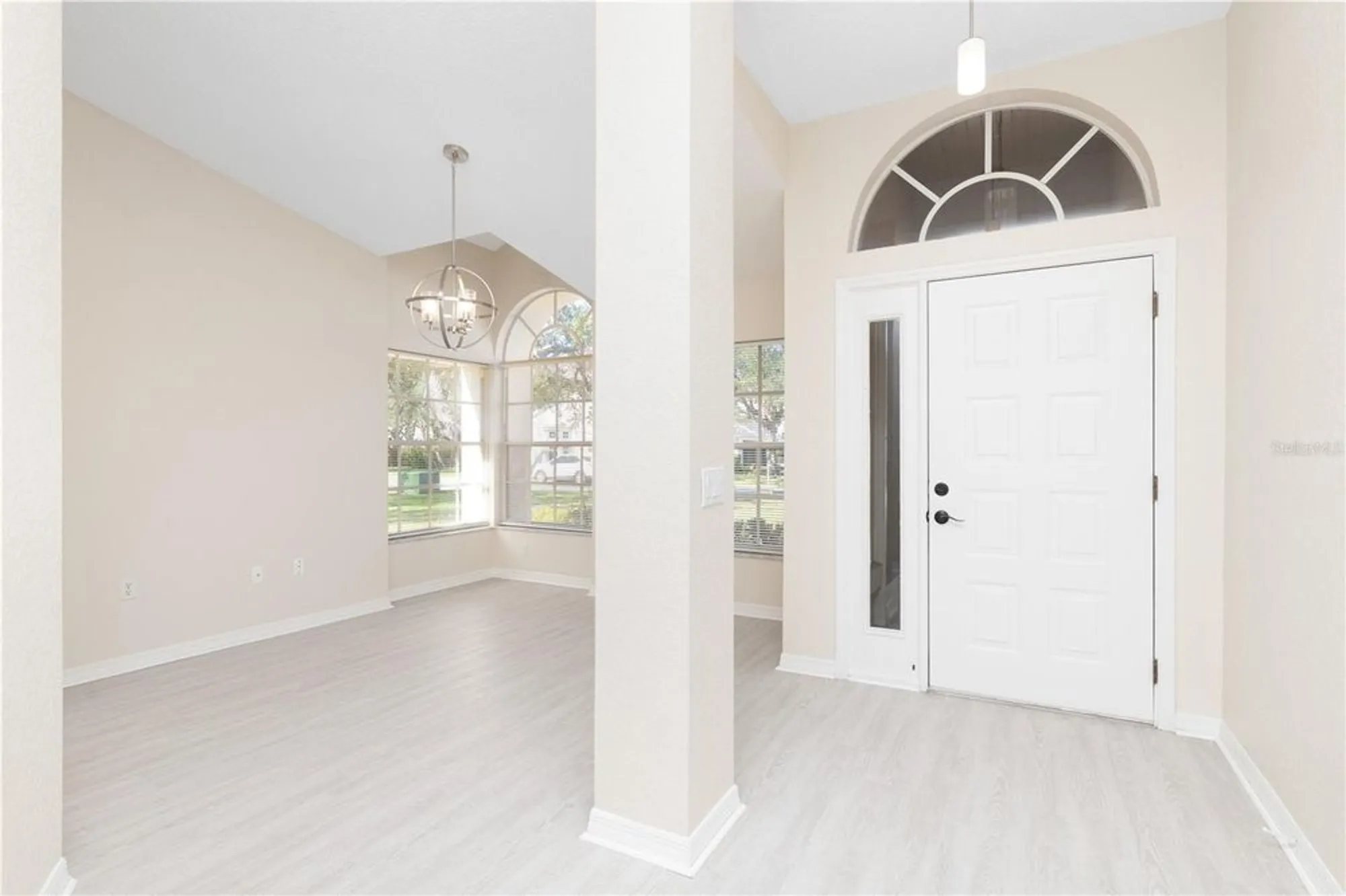 Property Slideshow image 7 of 52 | 9390 mississippi run, Weeki Wachee, FL, 34613