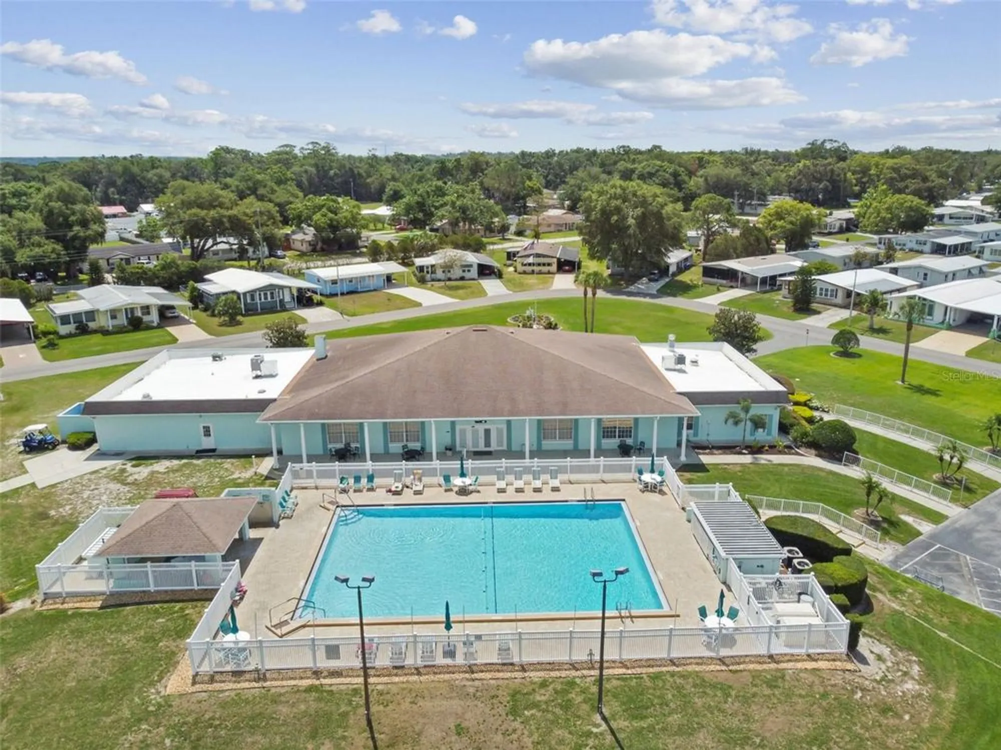 Property Slideshow image 72 of 77 | 1811 sherwood hill dr, Lakeland, FL, 33810